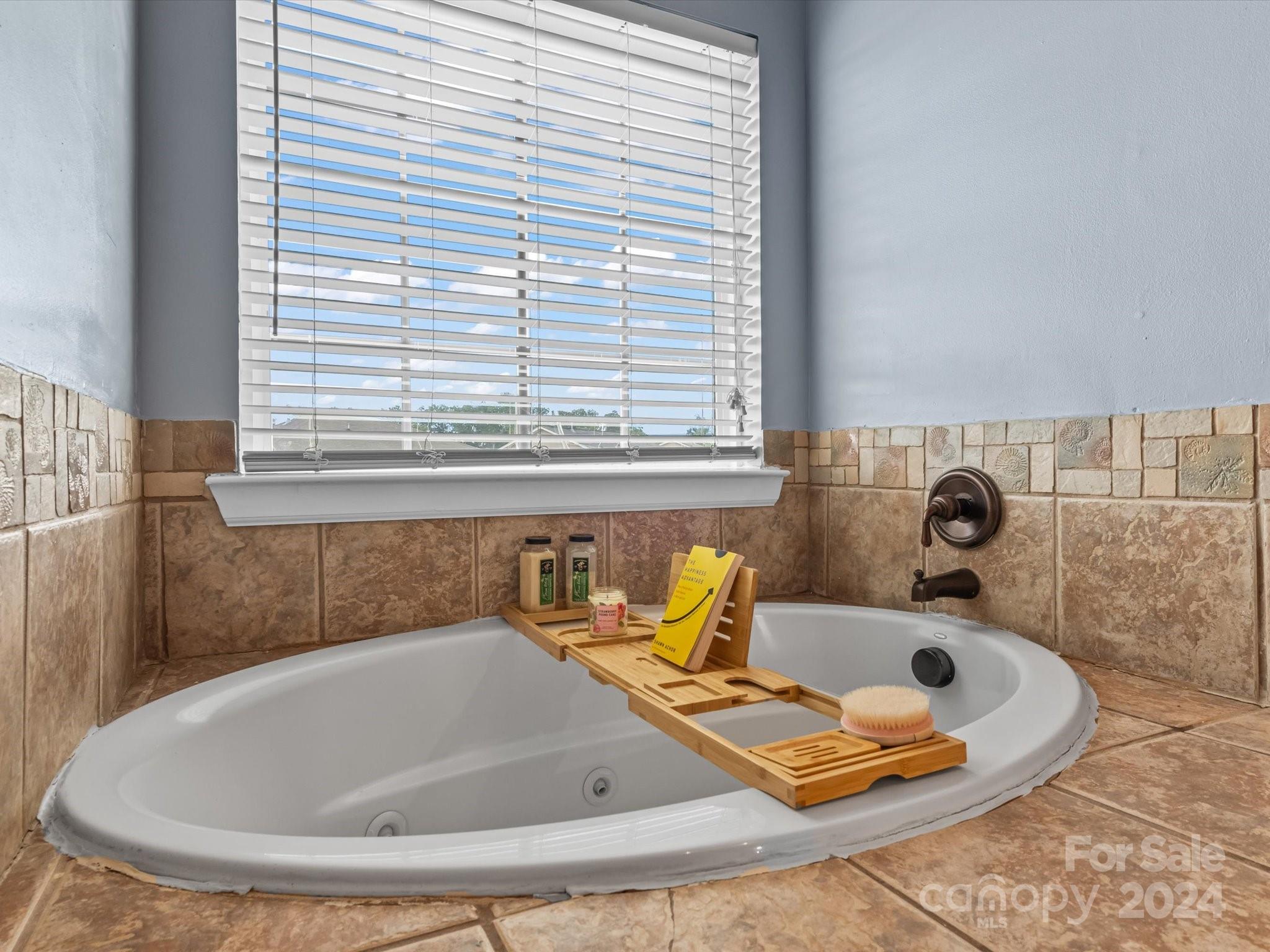 Houston Hills - Residential