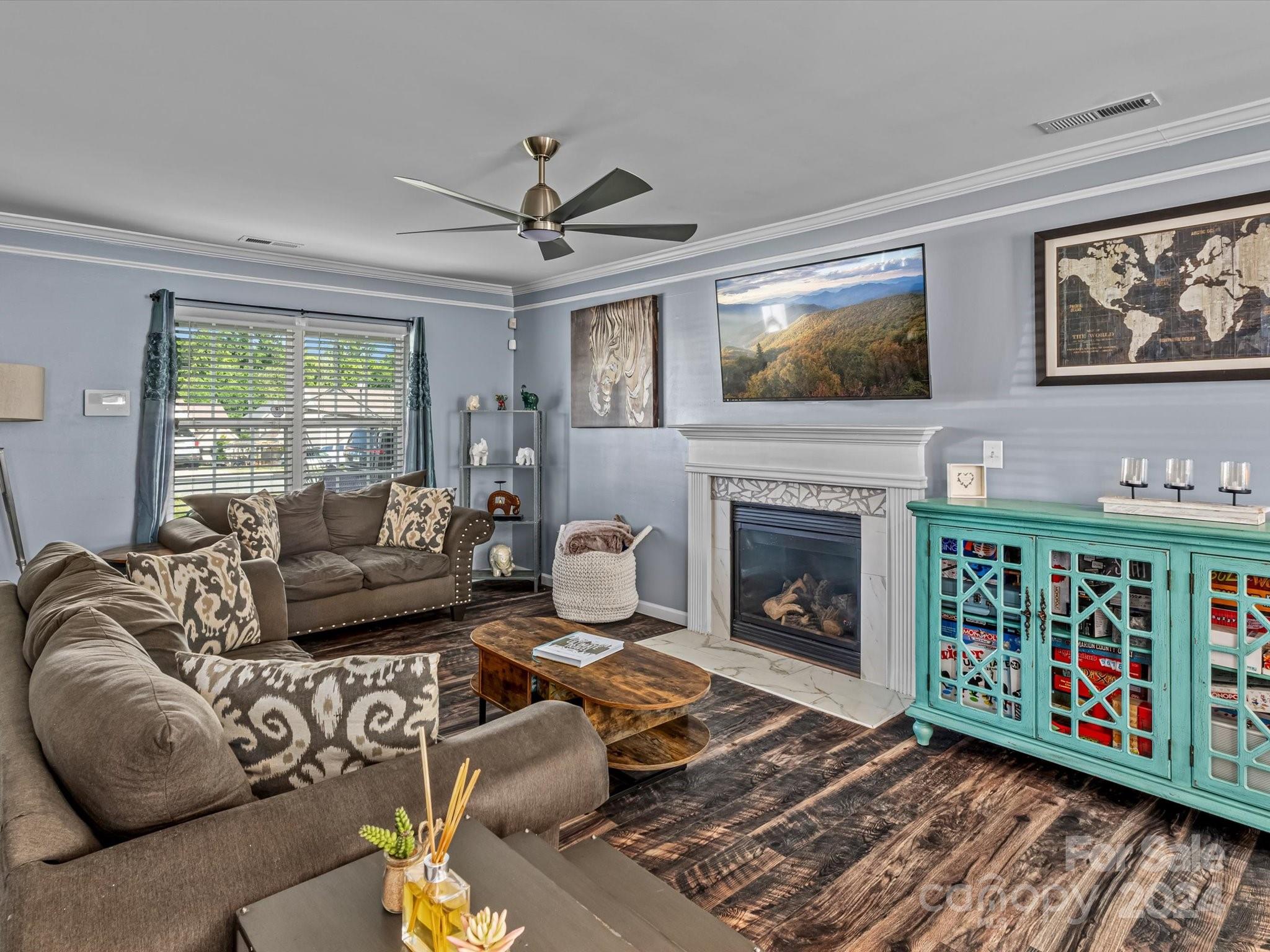 Houston Hills - Residential