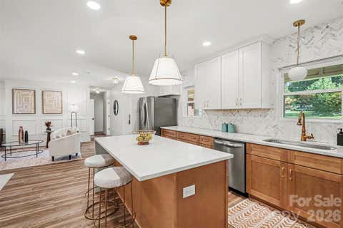 Photo of 12620 Idlewild Road, Matthews, NC 28105 (MLS # 4401903)