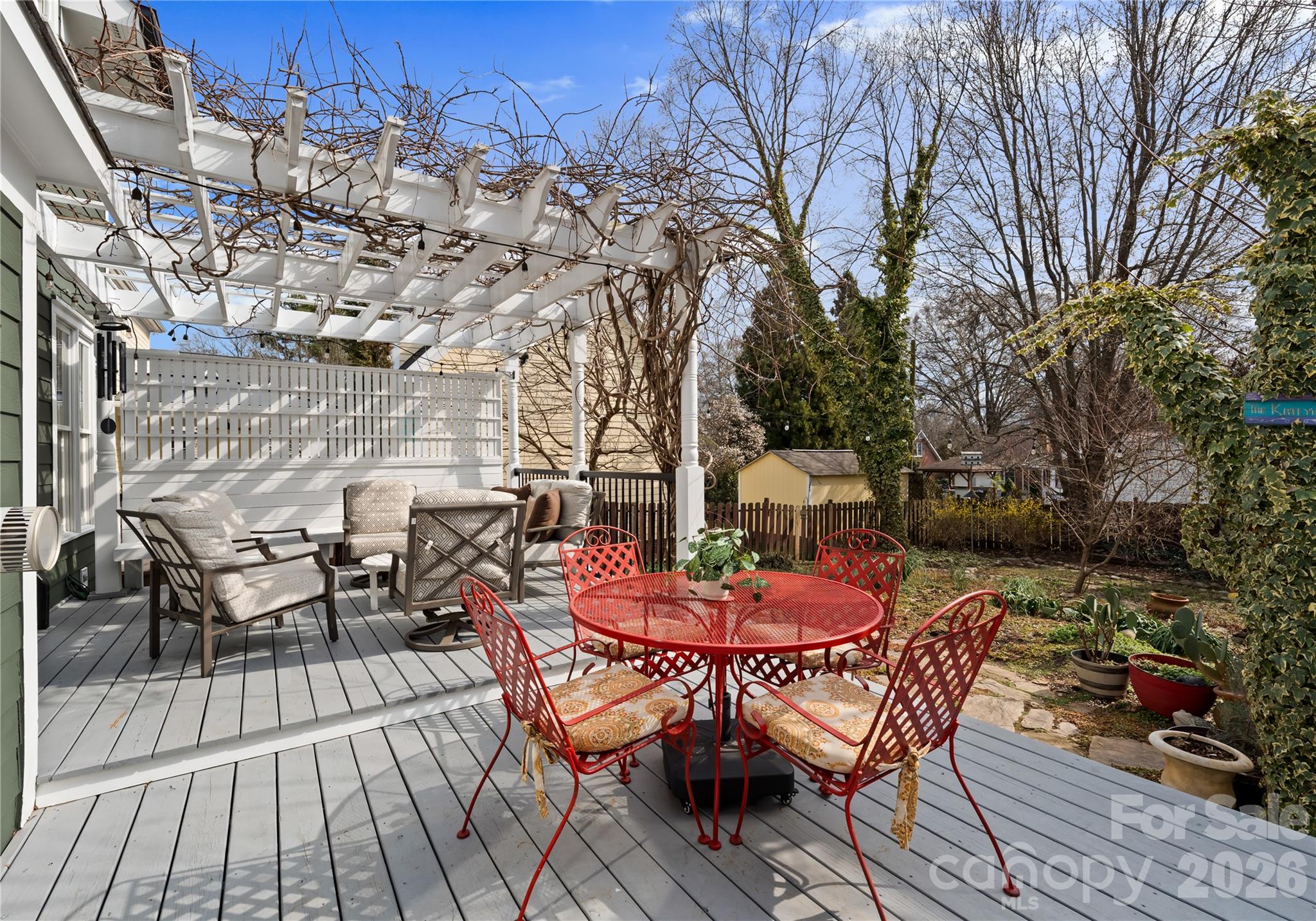 Sherwood Forest - Residential