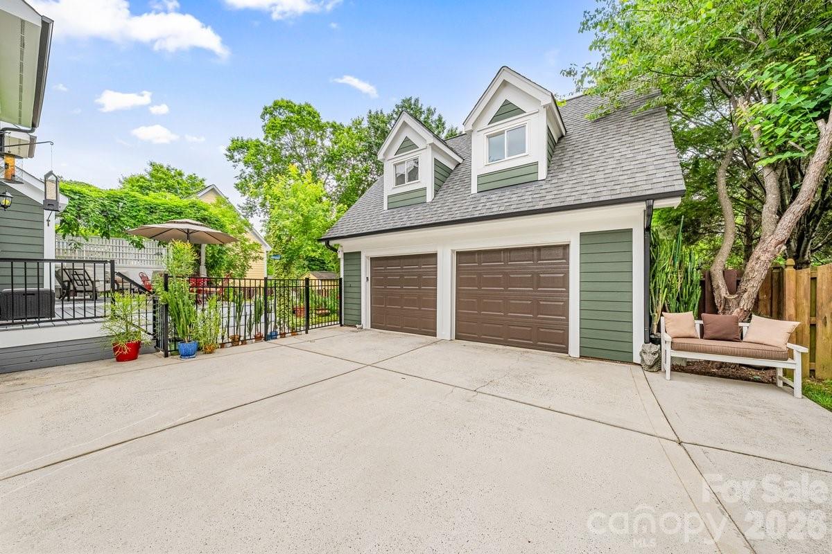 Sherwood Forest - Residential