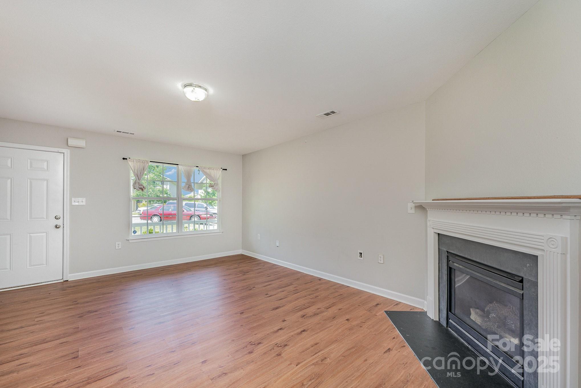 Creekside At Coulwood - Residential