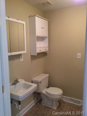 Hillcrest - Residential Lease