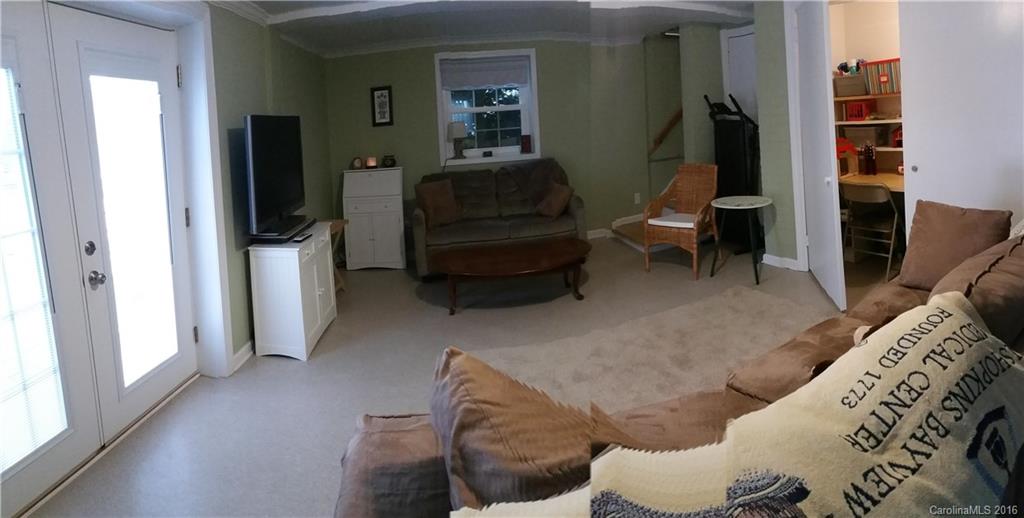 Country Club Estates - Residential