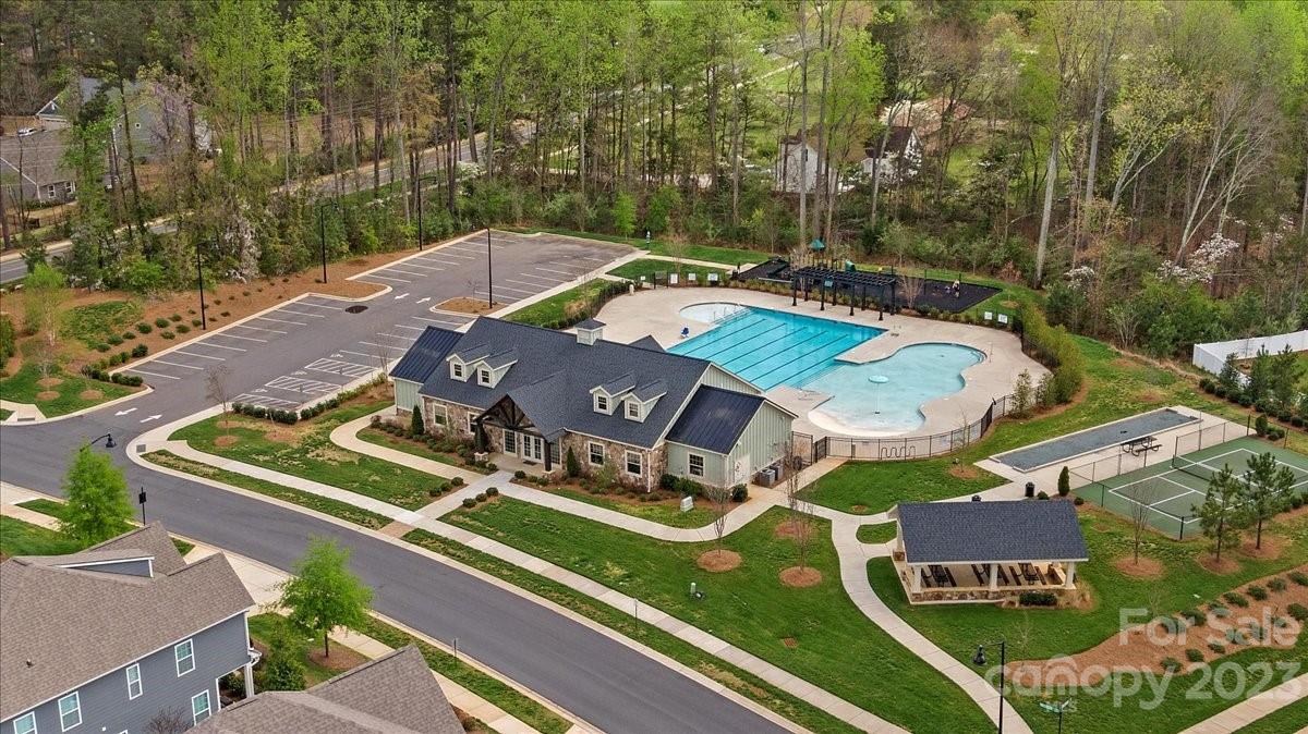 The Village At Ivy Ridge - Residential