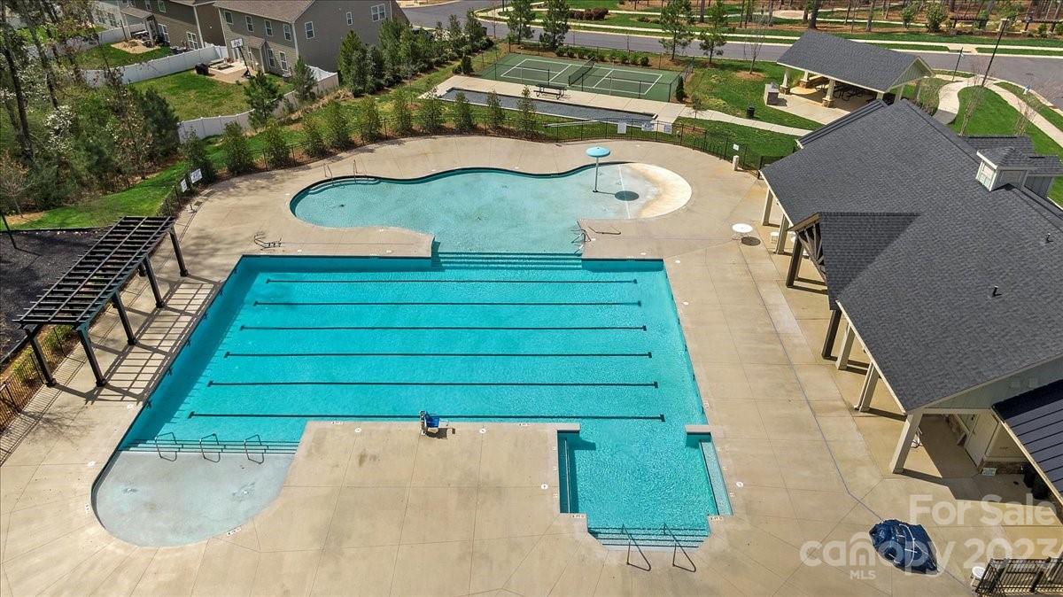 The Village At Ivy Ridge - Residential