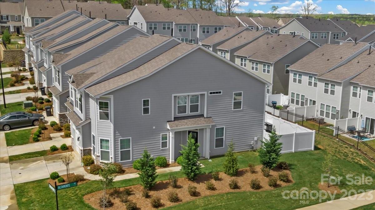 The Village At Ivy Ridge - Residential