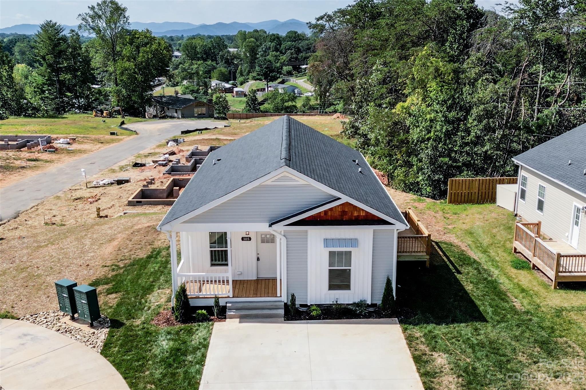 Brooks Cove - Residential