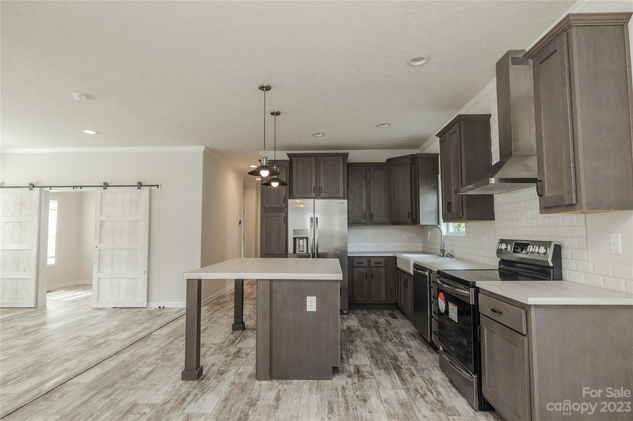 Brooks Cove - Residential