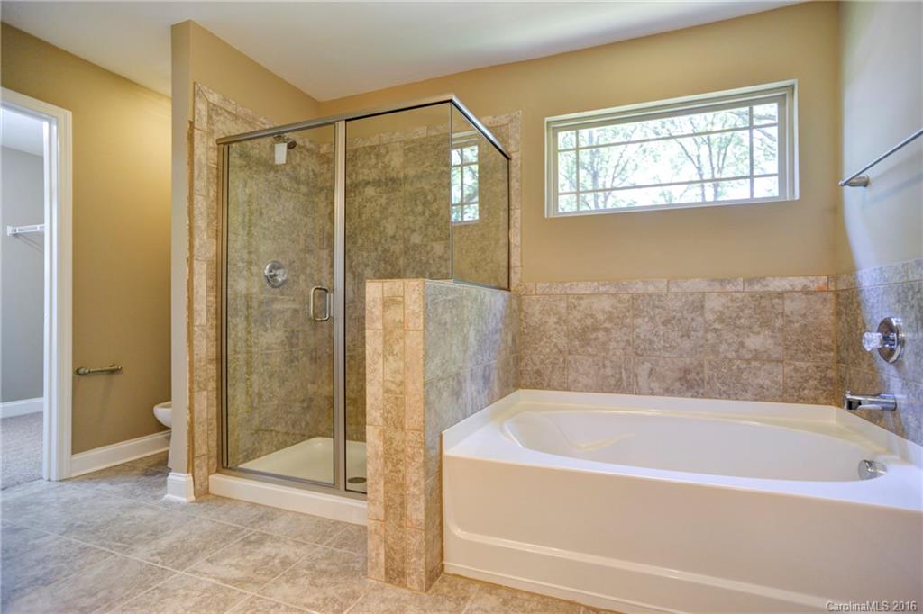 Knollwood Acres - Residential