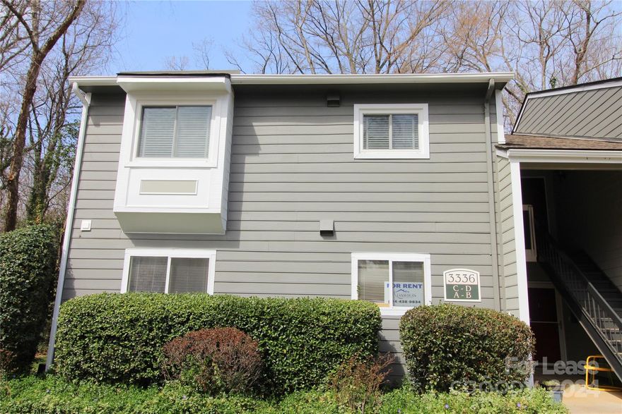 Located in Heathstead community off Sharon Rd is a 2 Bedroom 2 Bath ground-floor condo. Property features laminate hardwood floors and fresh paint throughout. The Kitchen is equipped with new white shaker cabinets and granite countertops. Good sized living room, with fireplace, and access to the private patio. Split bedroom floor-plan with ample closet space. Washer/Dryer are included. The community features a Pool & Tennis courts. Great South Park location with easy access to shopping, restaurants, and South Park Mall.