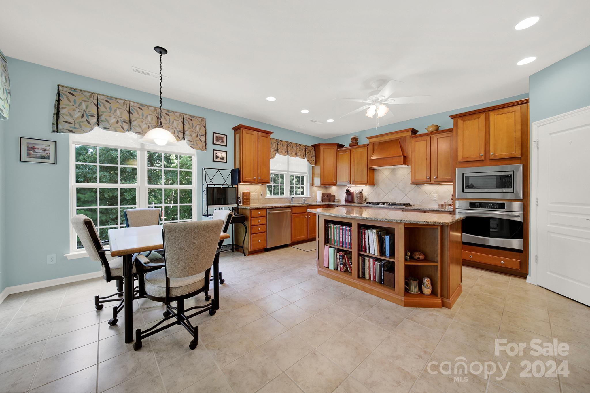 Sun City Carolina Lakes - Residential