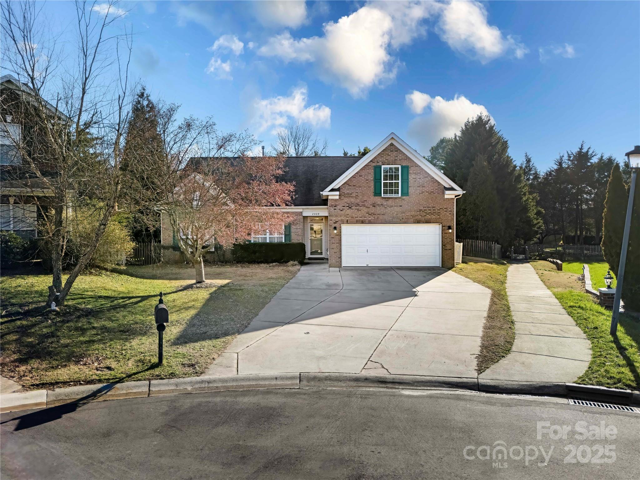 2009 Whippoorwill Lane