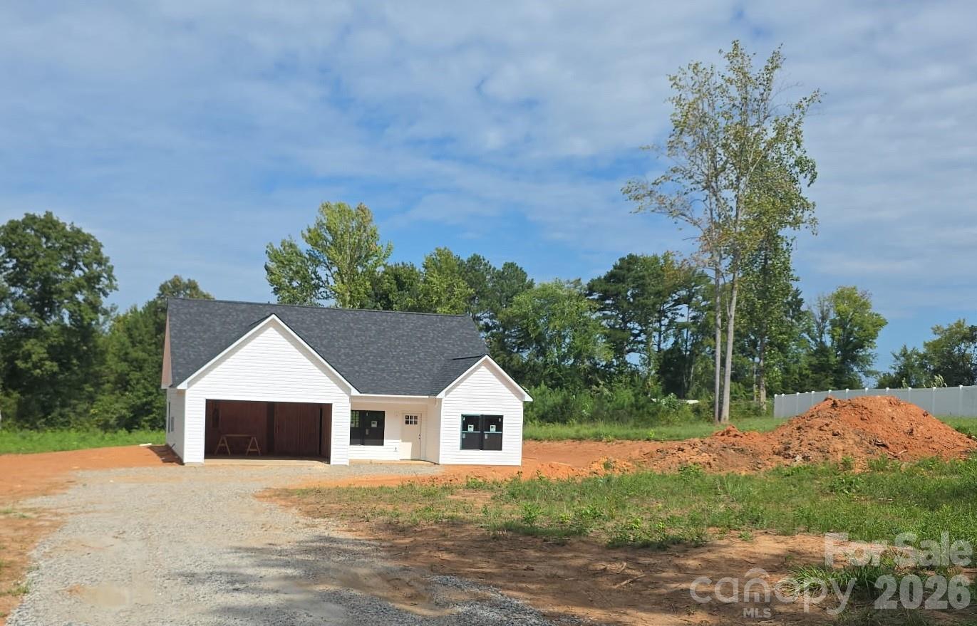 3373 Red Doc Road