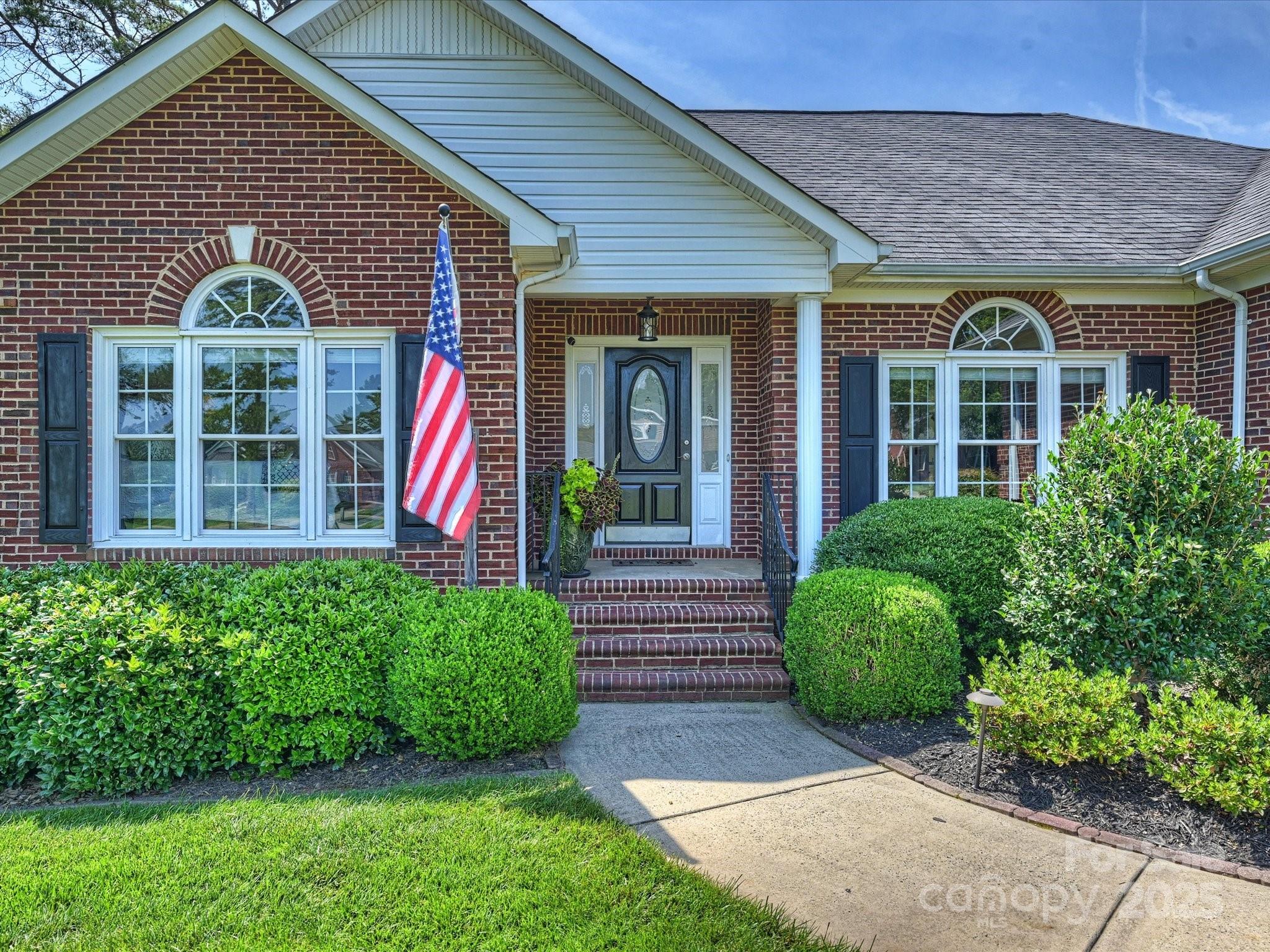 5921 Meadowmere Drive