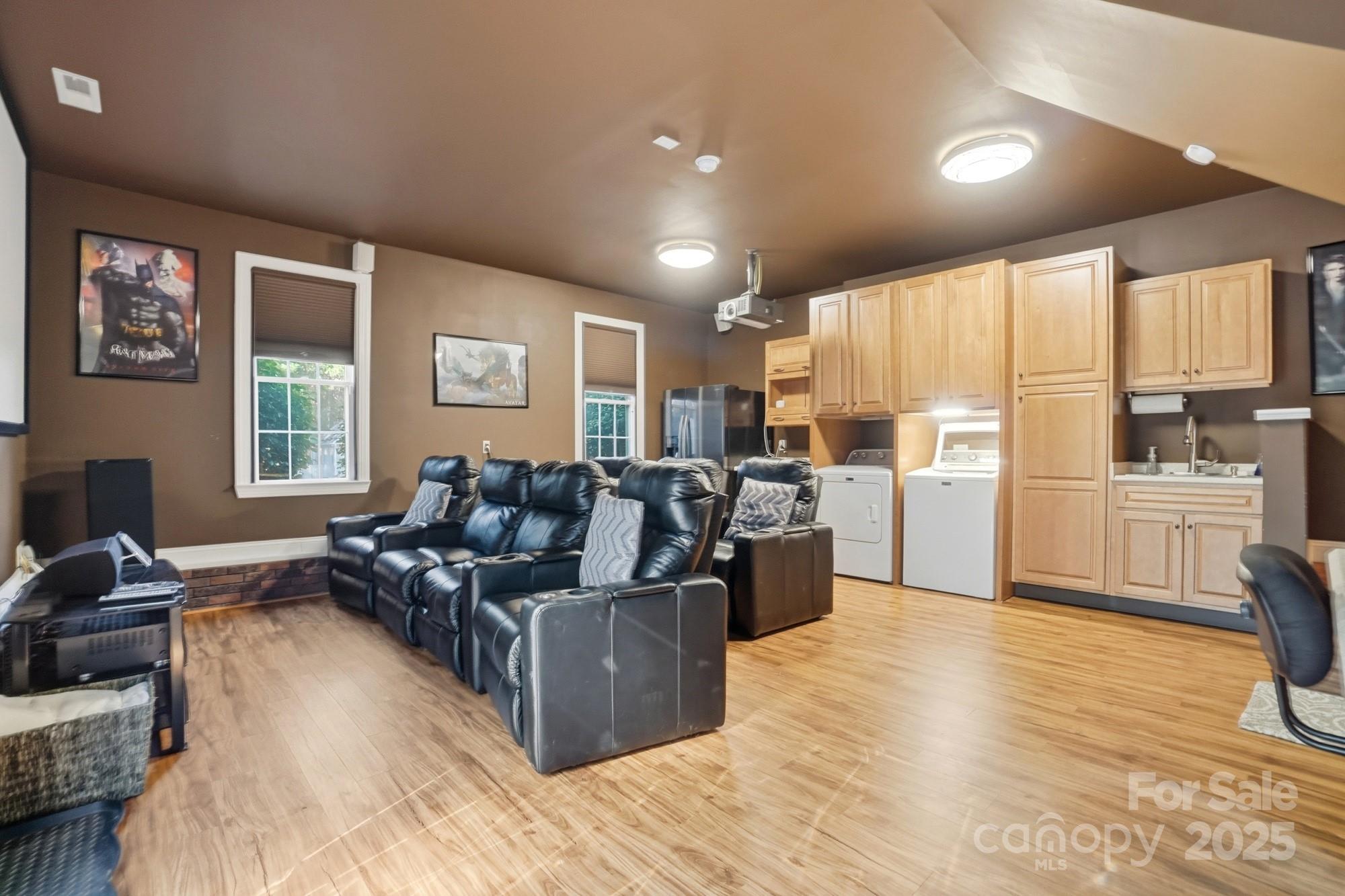 Wild Pine - Residential