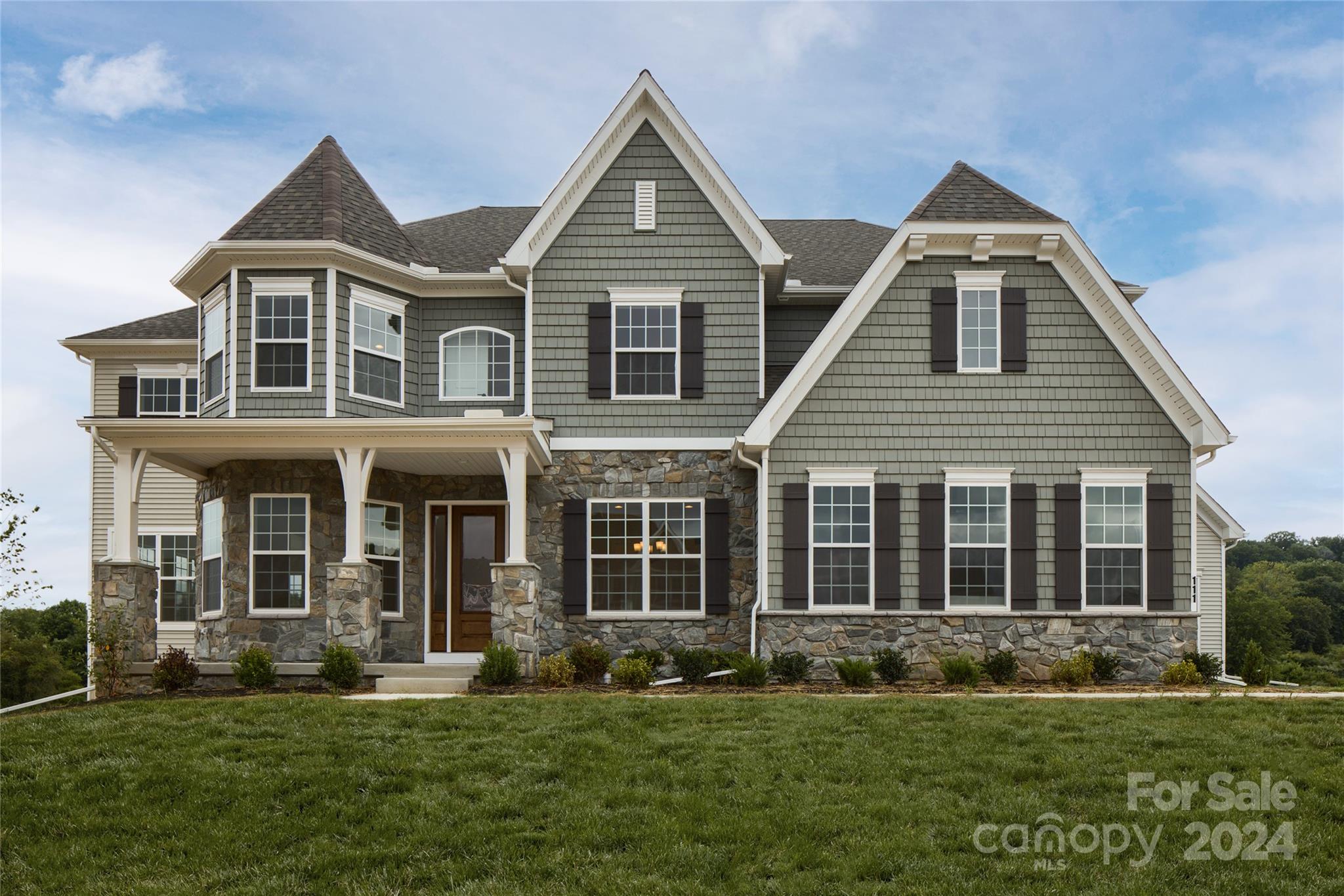 843 Lake Forest Drive Devonshire