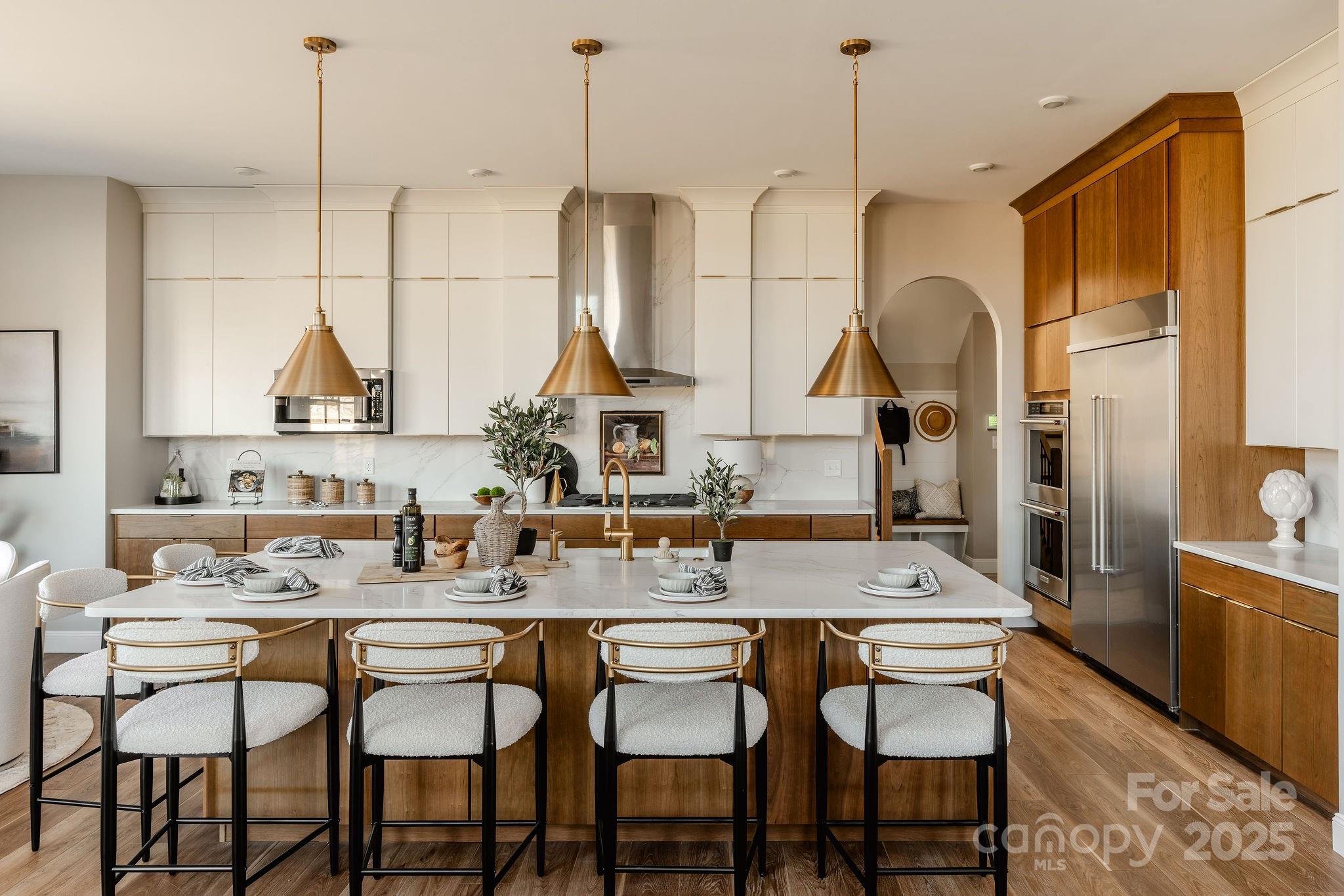 843 Lake Forest Drive Devonshire