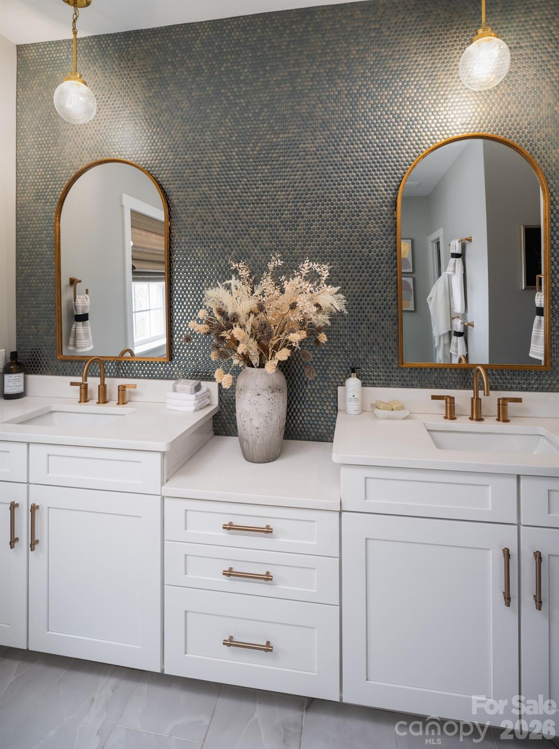 McLean - South Shore - Residential