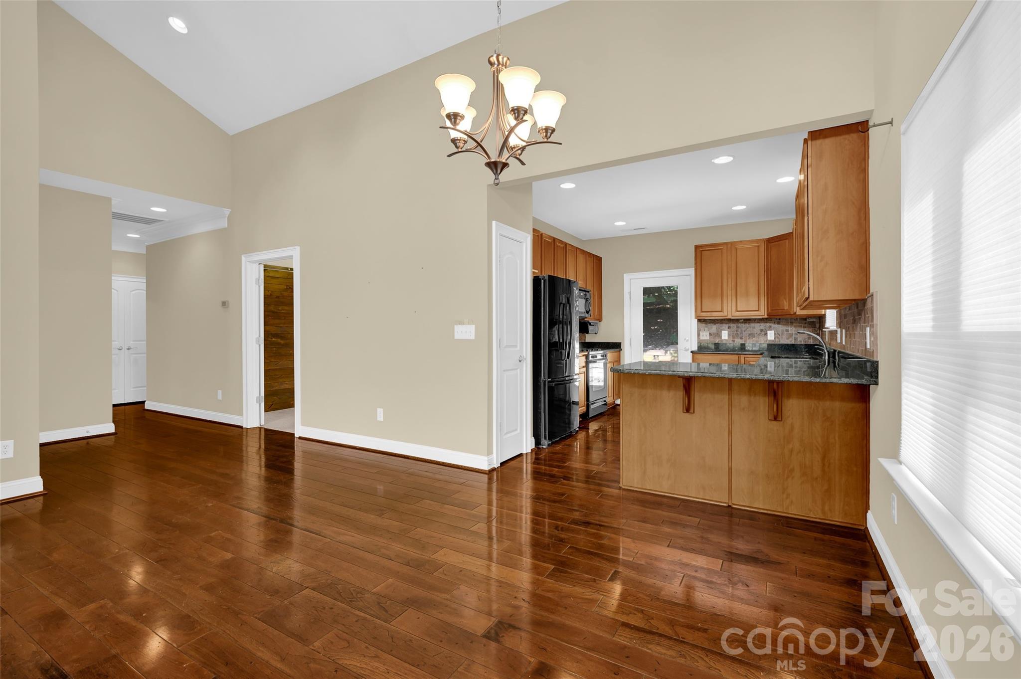 Emerald Green - Residential