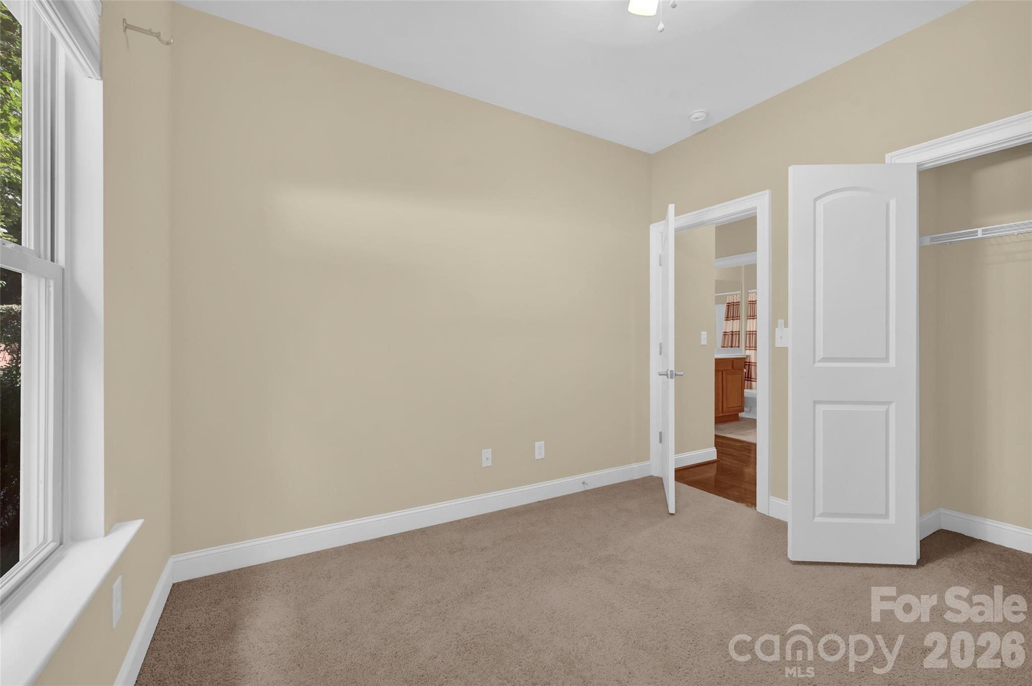 Emerald Green - Residential