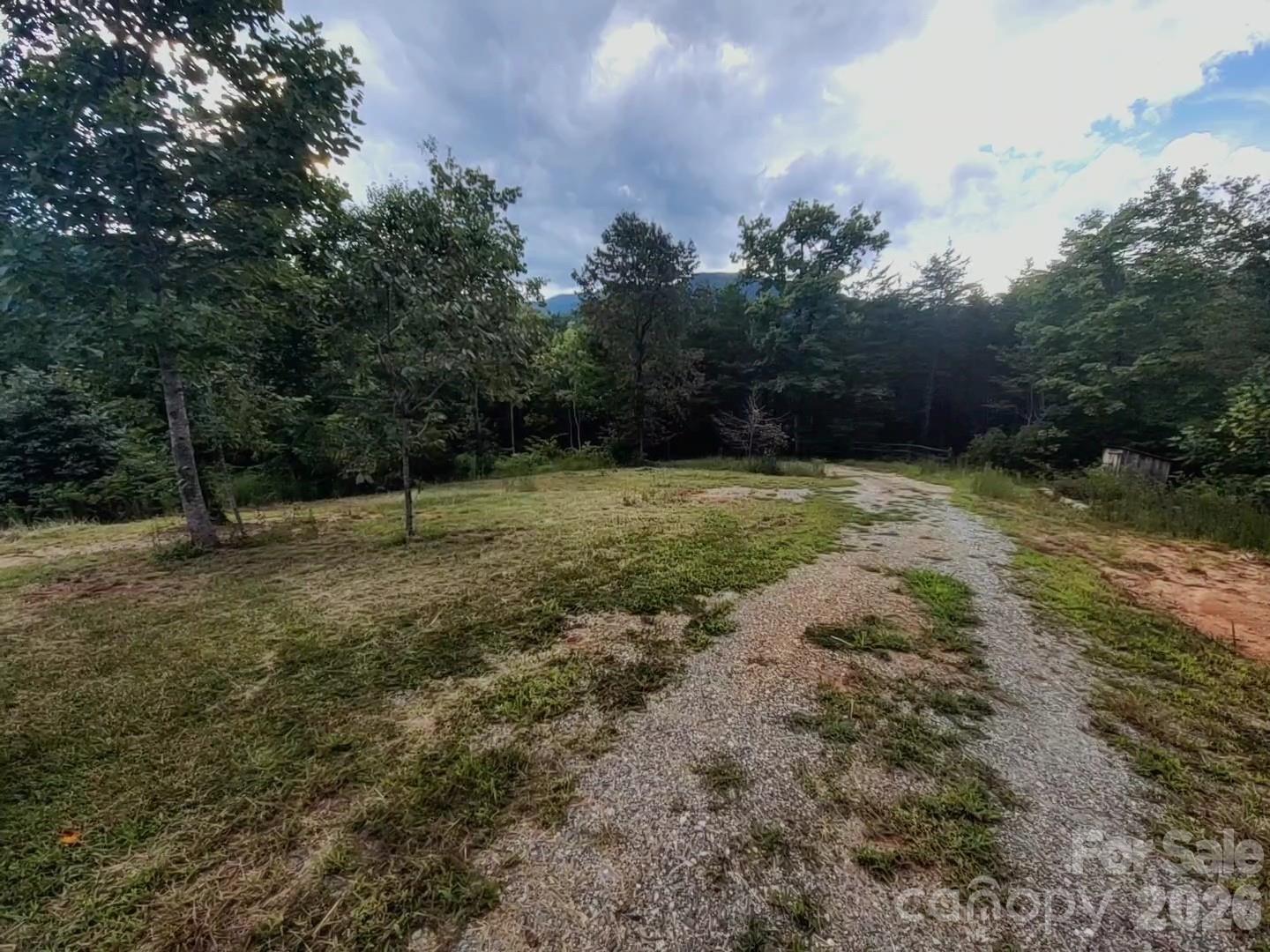 1318 Laughter Road