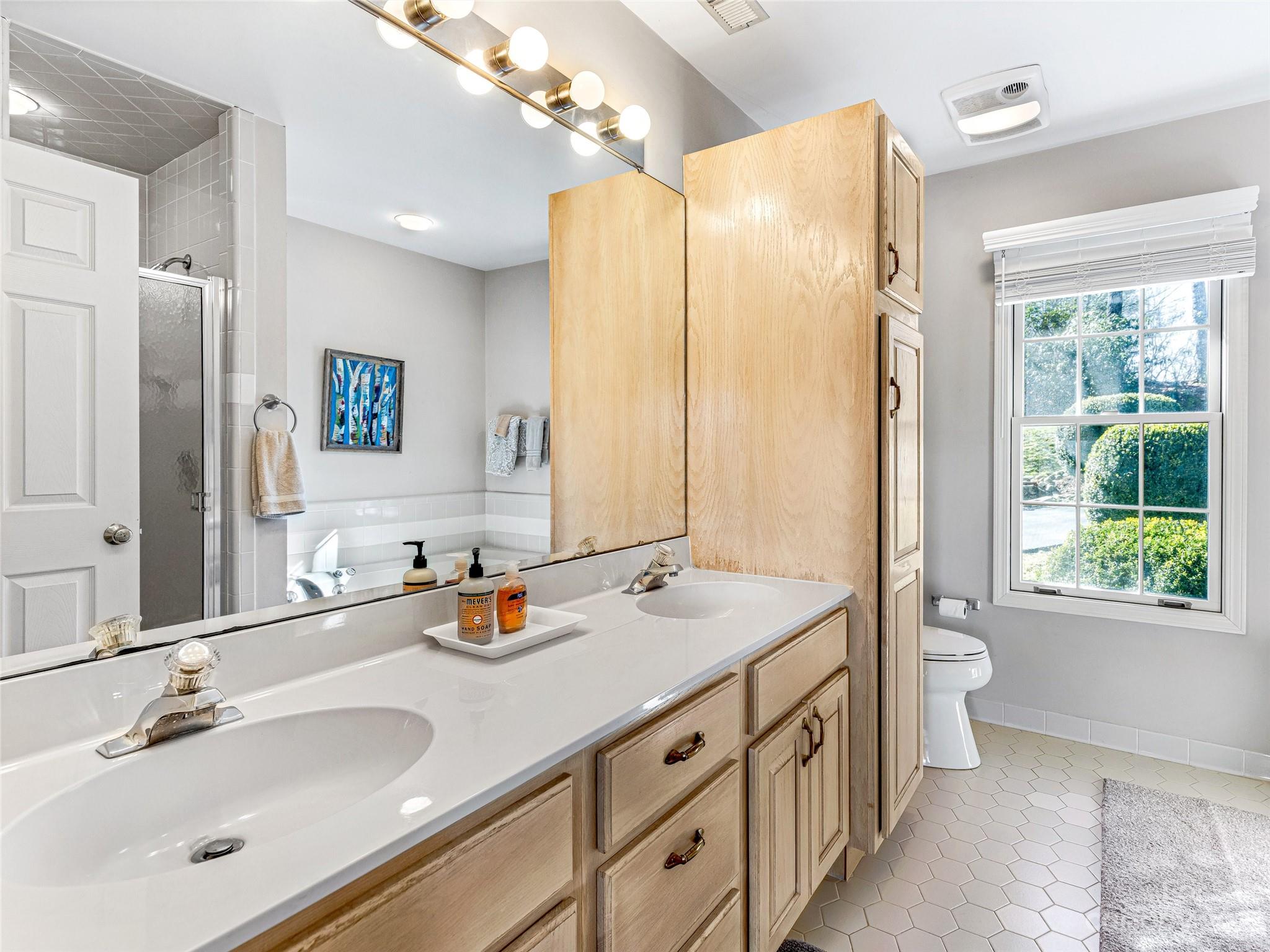 Lake Toxaway Estates - Residential