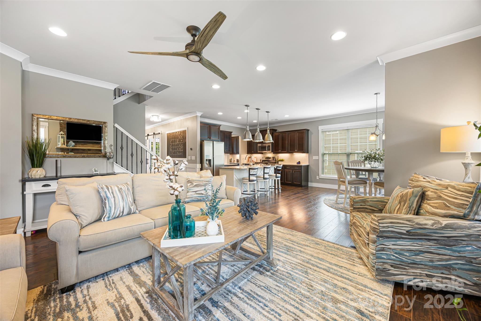 Hawks Creek - Residential