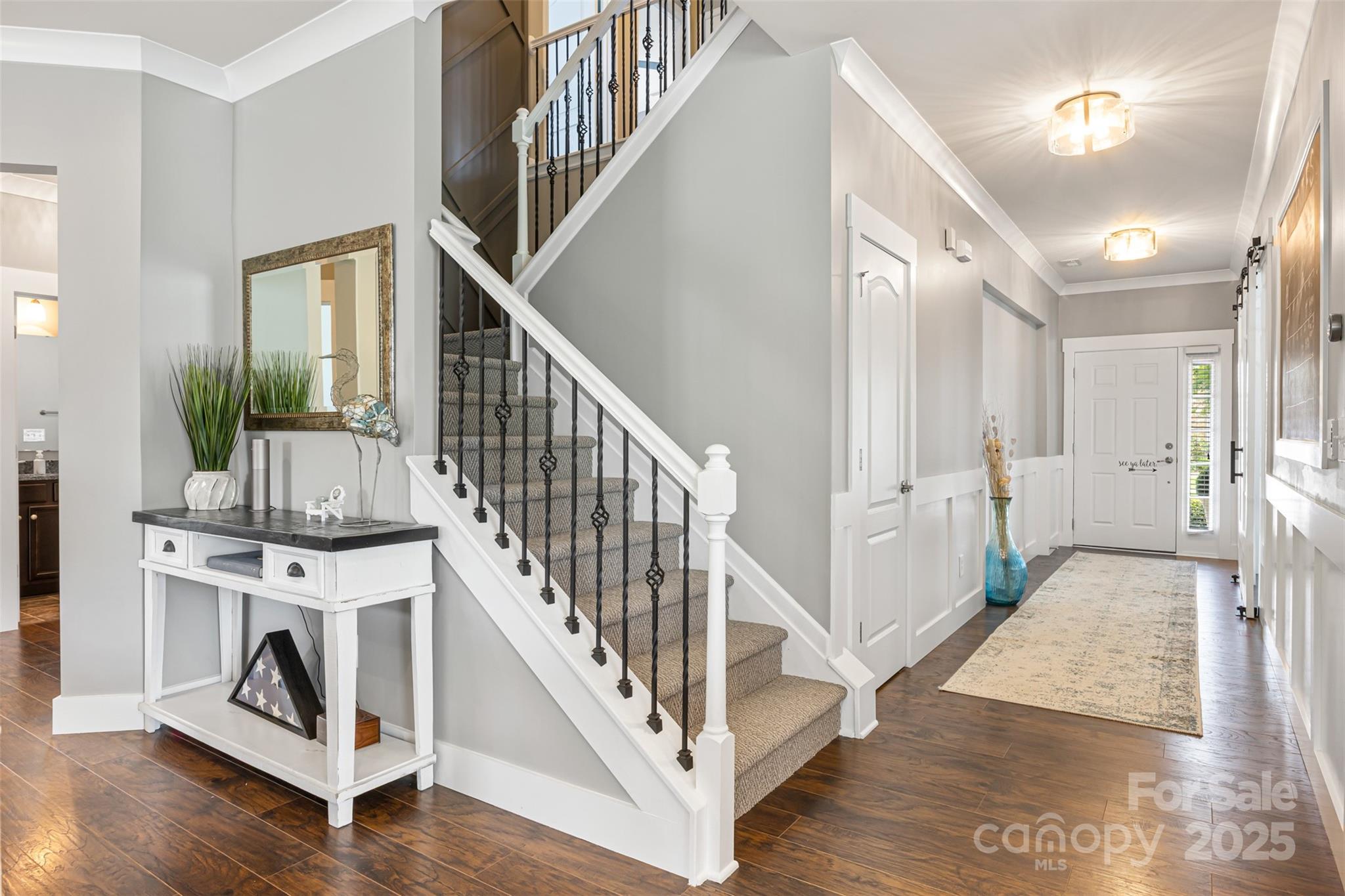 Hawks Creek - Residential