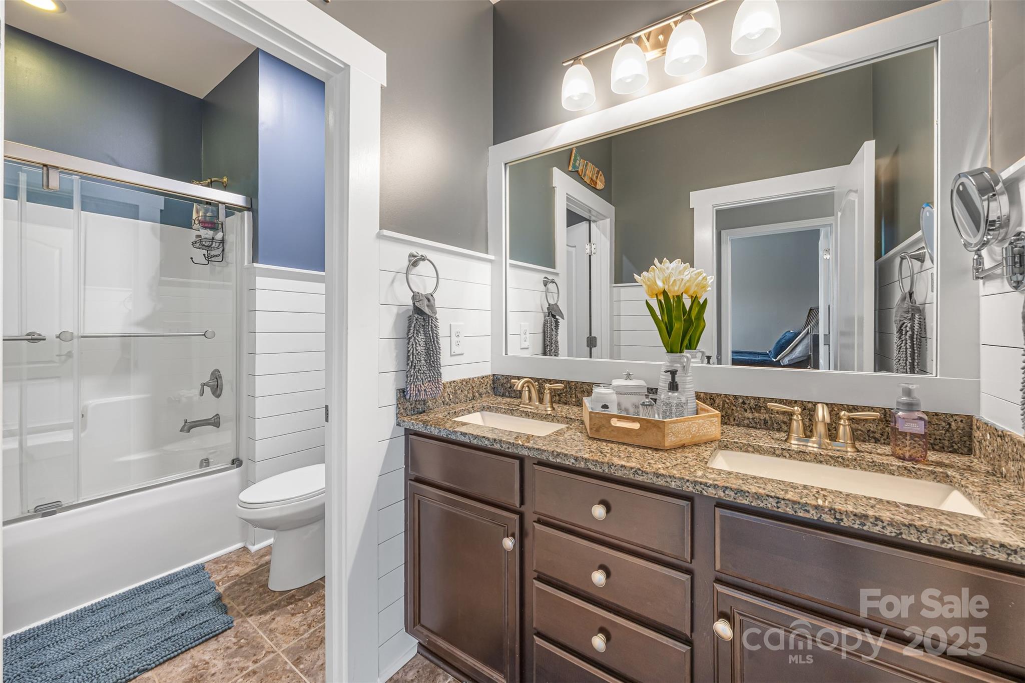 Hawks Creek - Residential