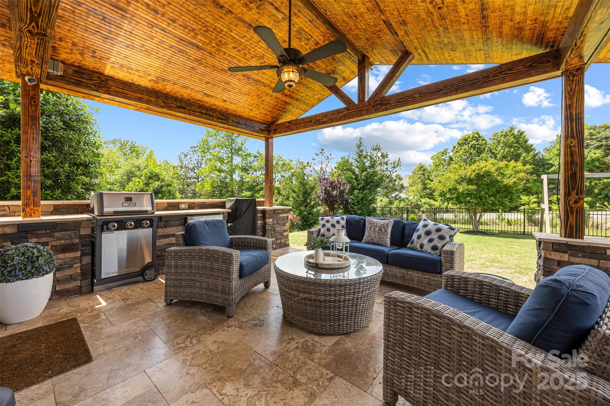 Hawks Creek - Residential