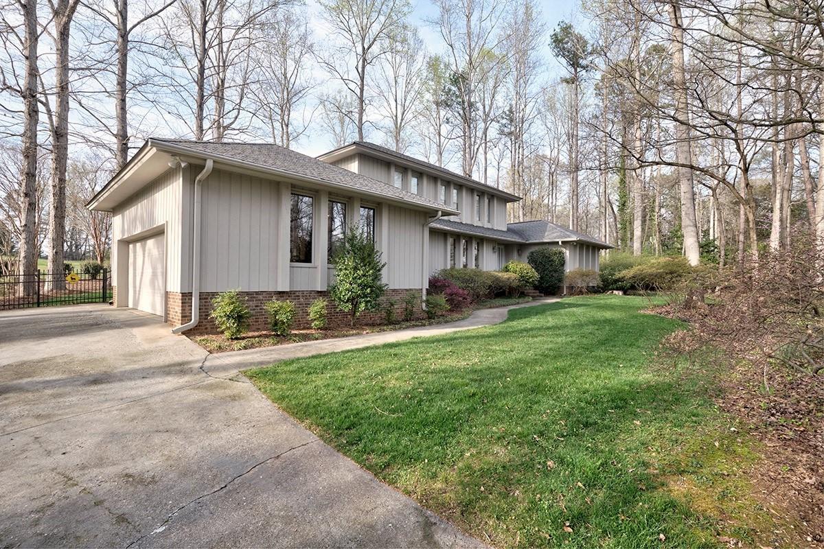 River Hills - Residential