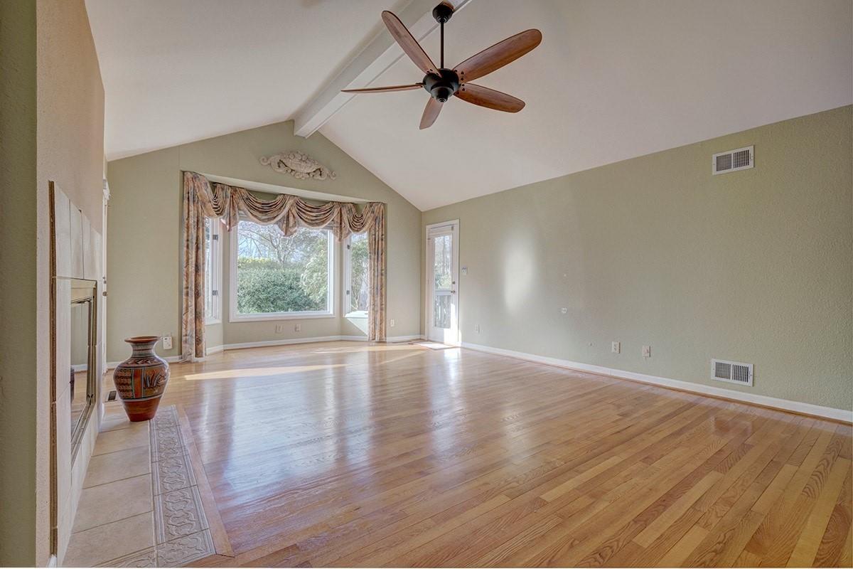 River Hills - Residential