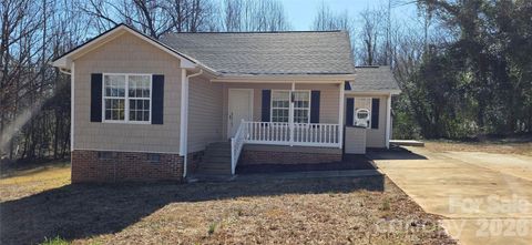 226-B Brookwood Road Belmont NC 28012