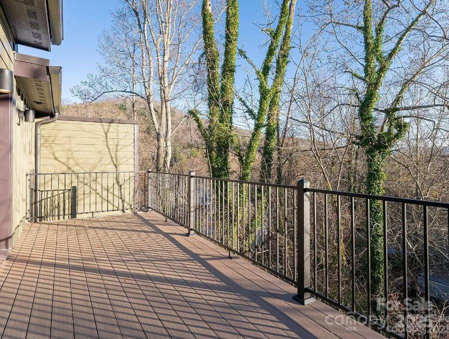 The Village at Chunns Cove - Residential