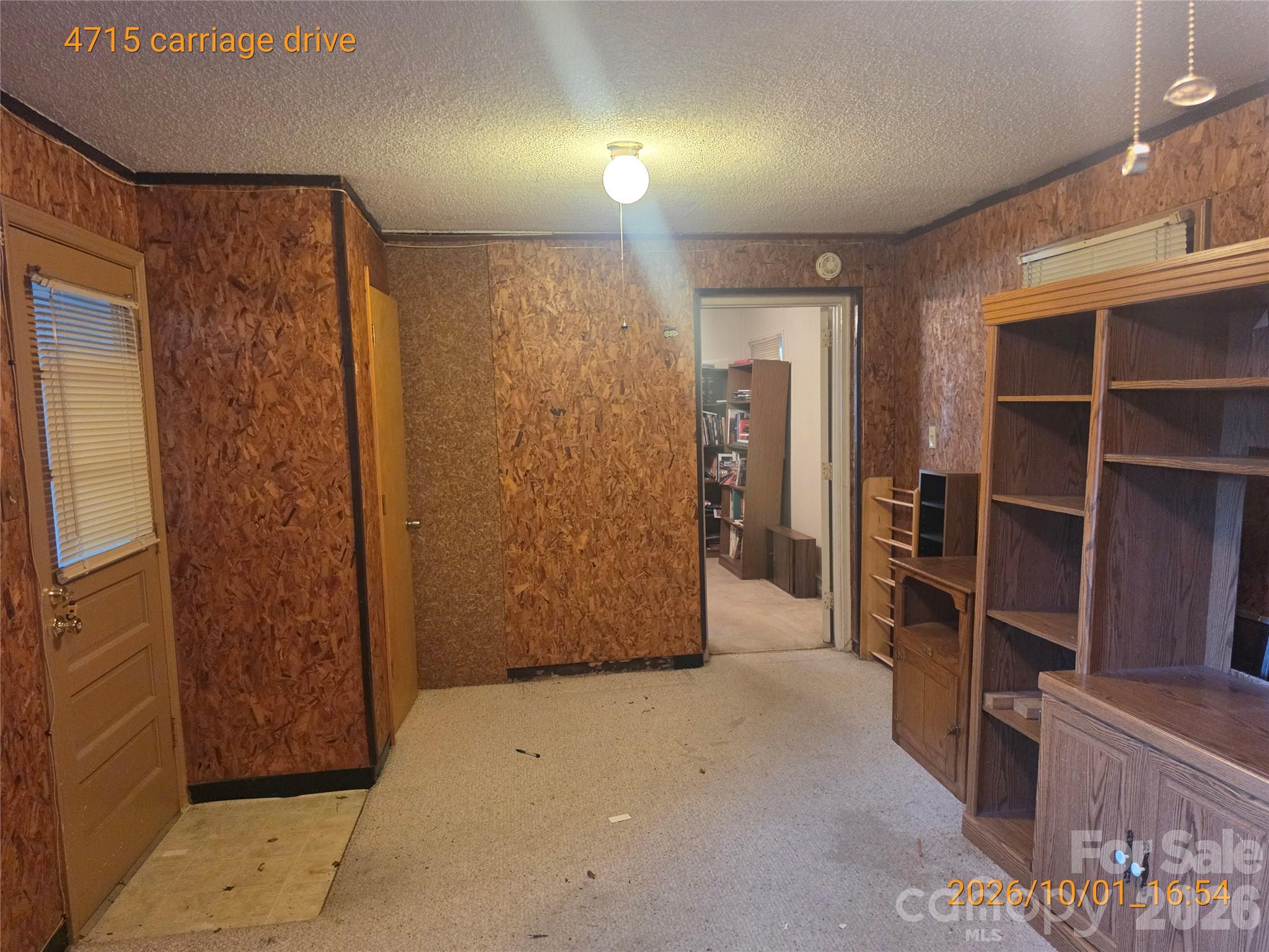 4715 Carriage Drive Circle