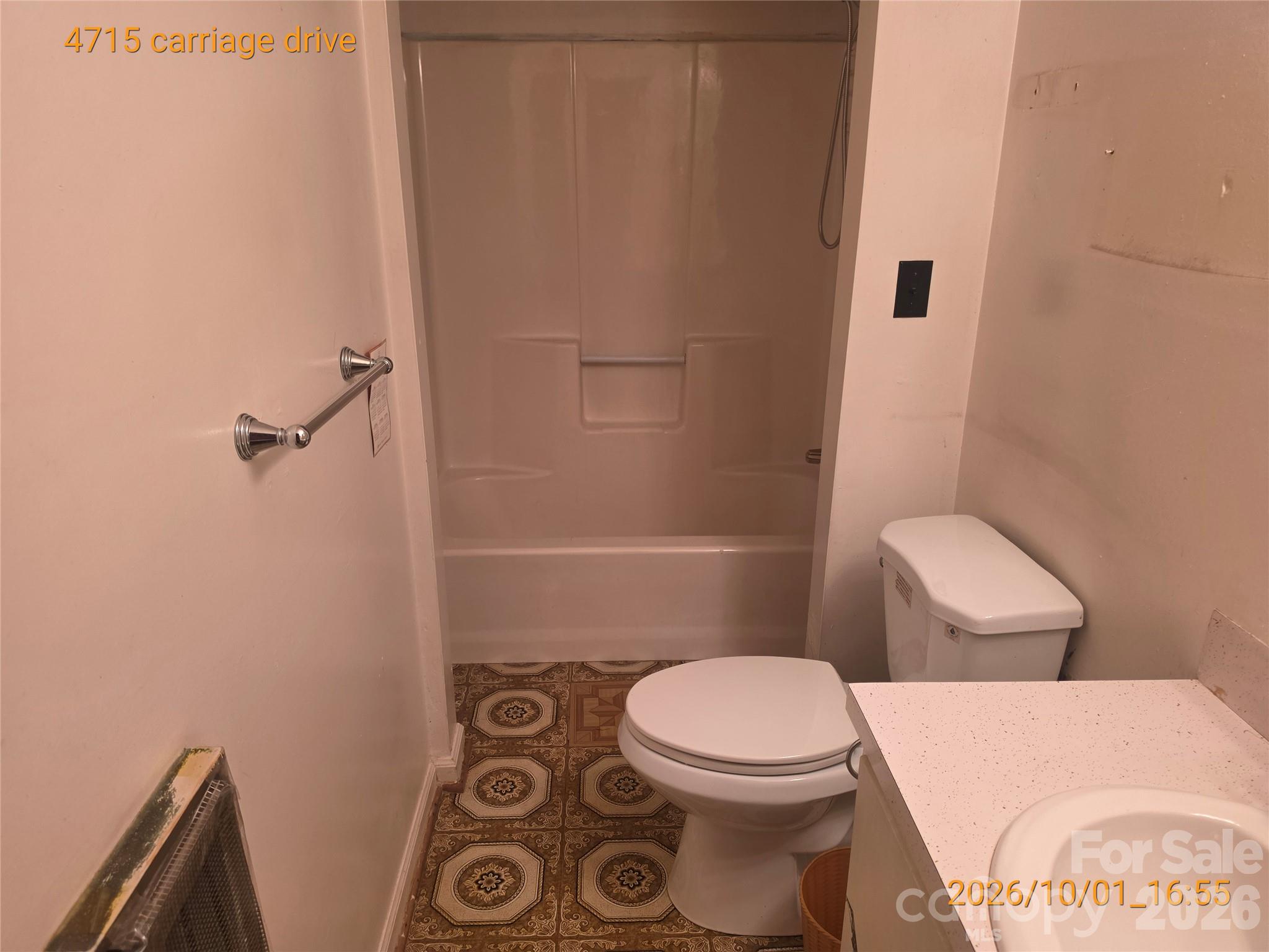 4715 Carriage Drive Circle