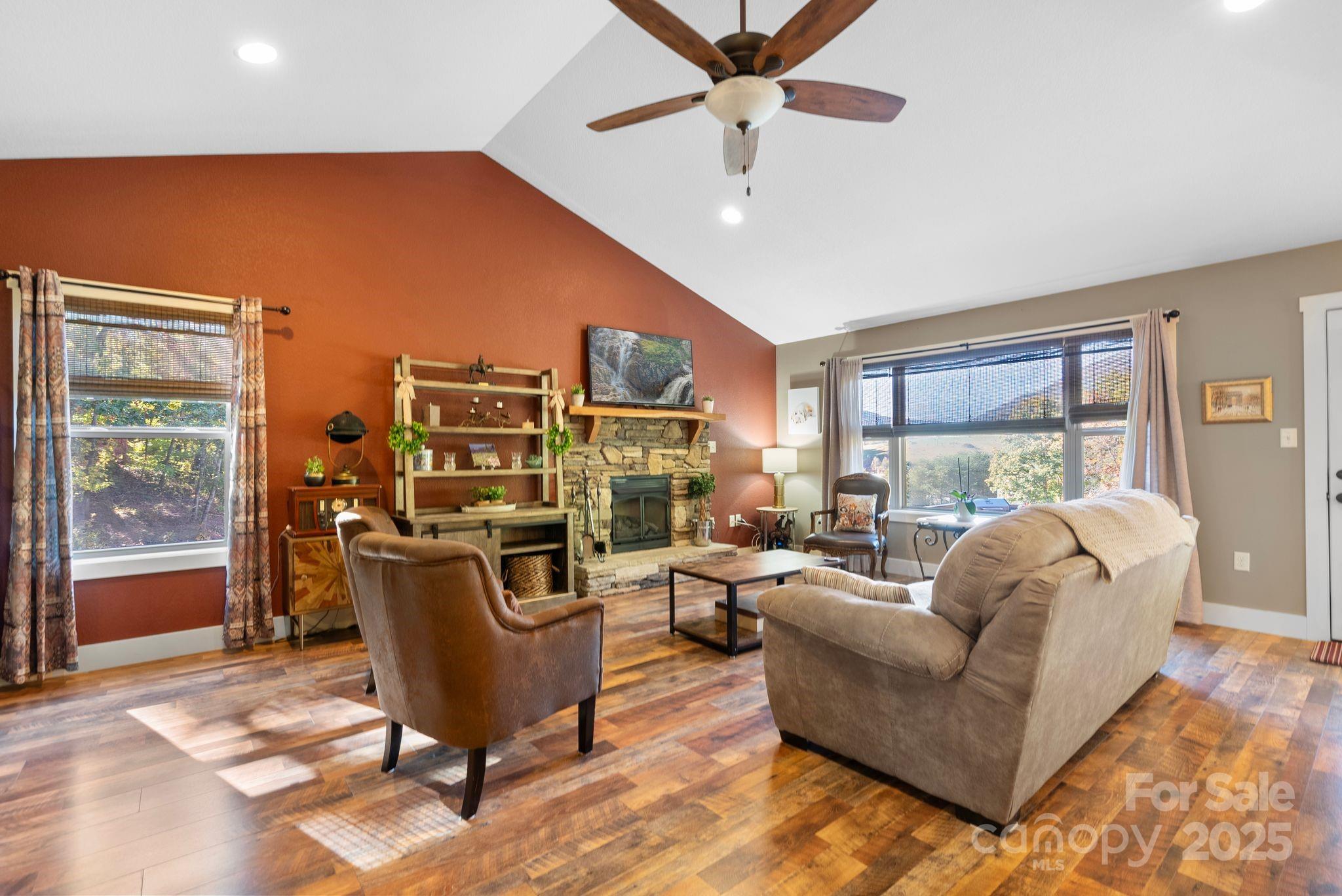 137 Oak Mountain Drive