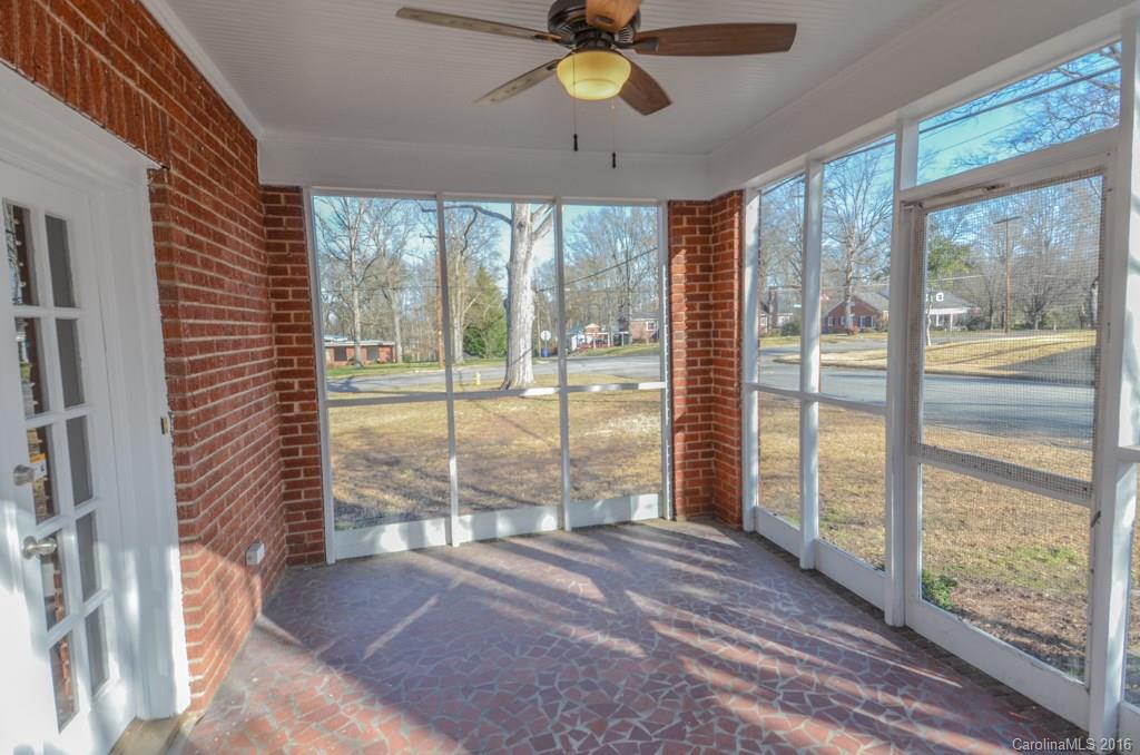 Sunny Hills - Residential