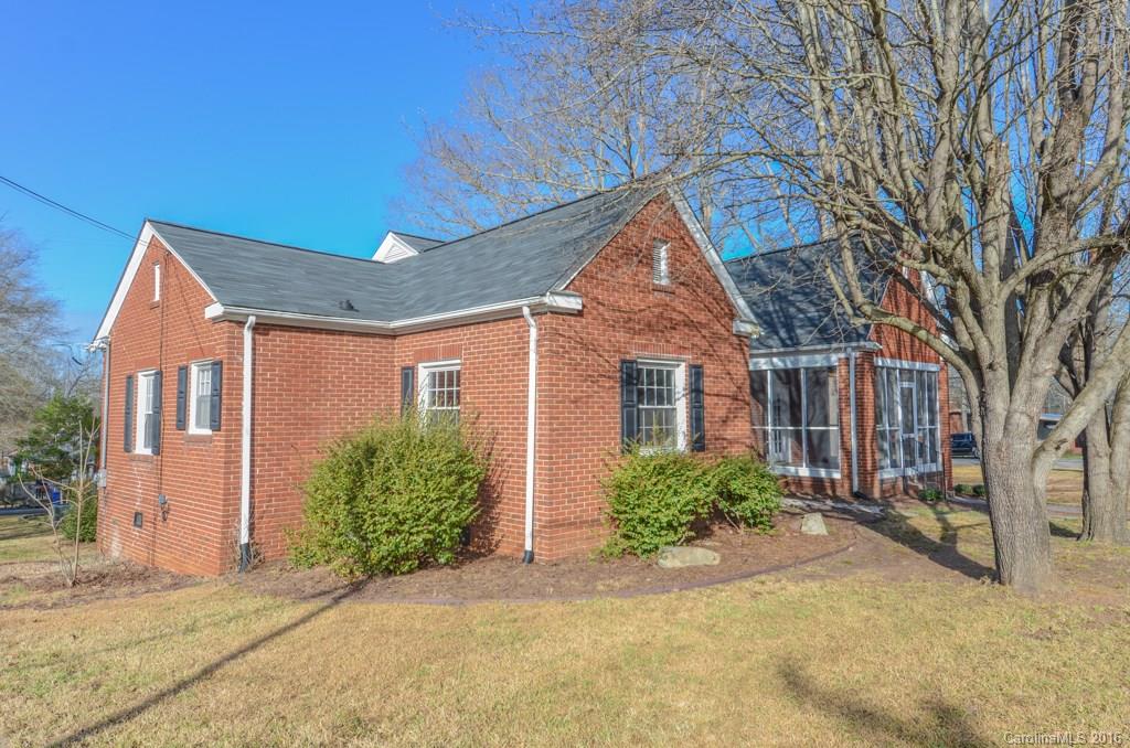 Sunny Hills - Residential