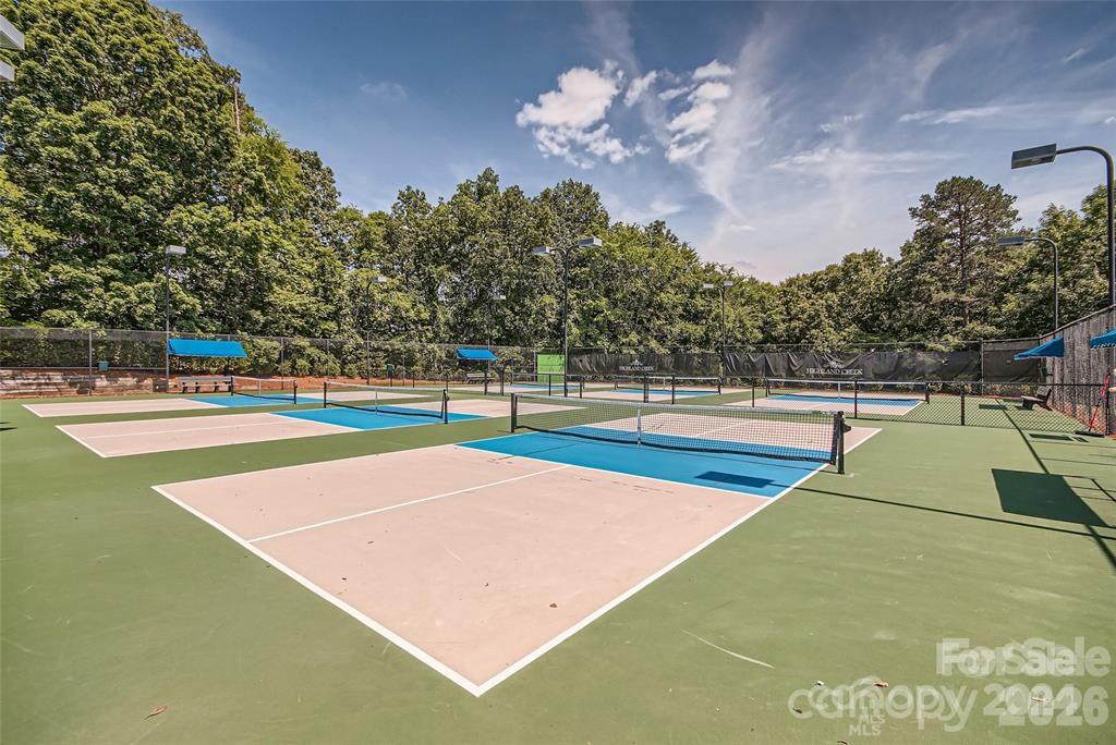 Highland Creek - Residential