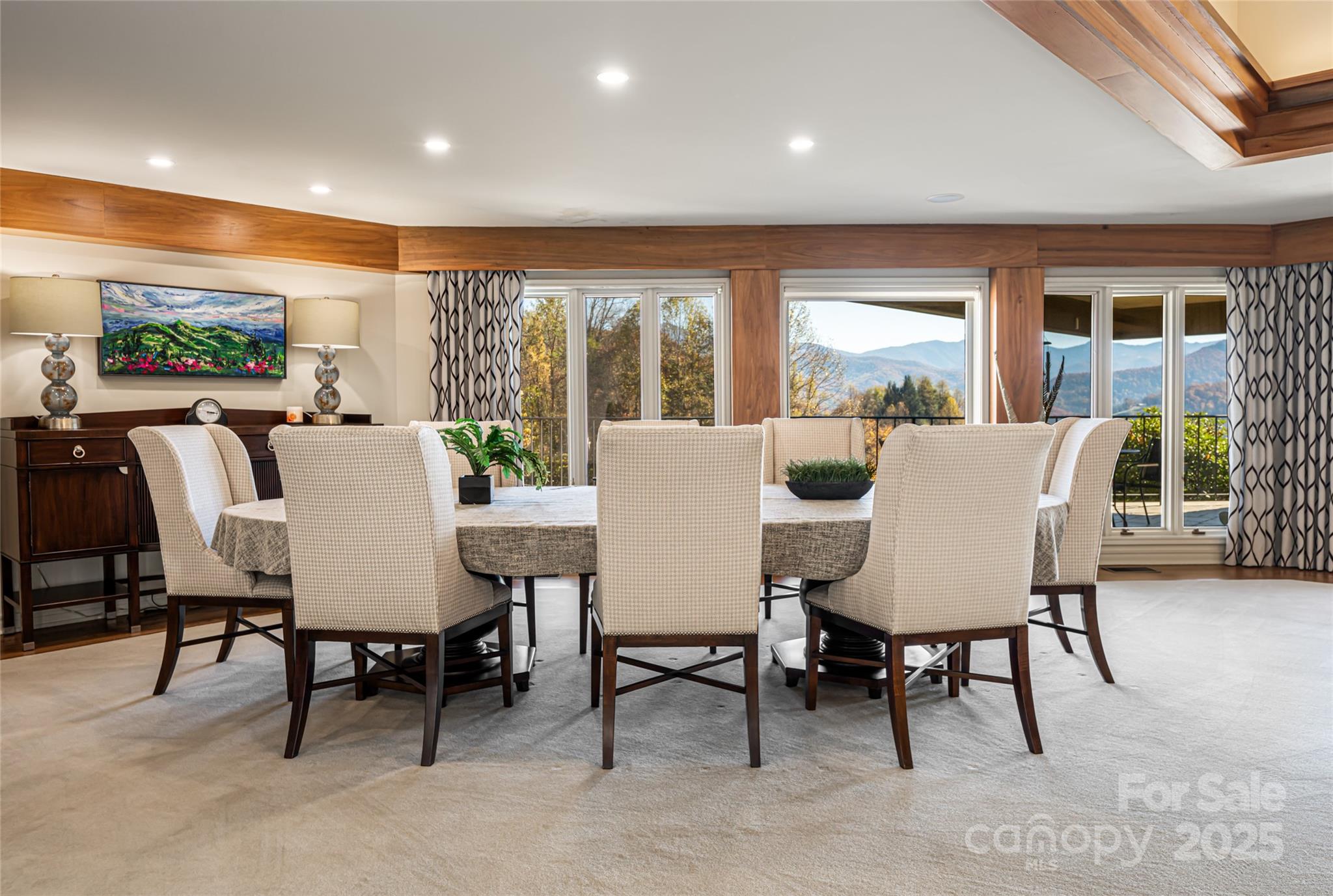 Laurel Ridge Country Club - Residential