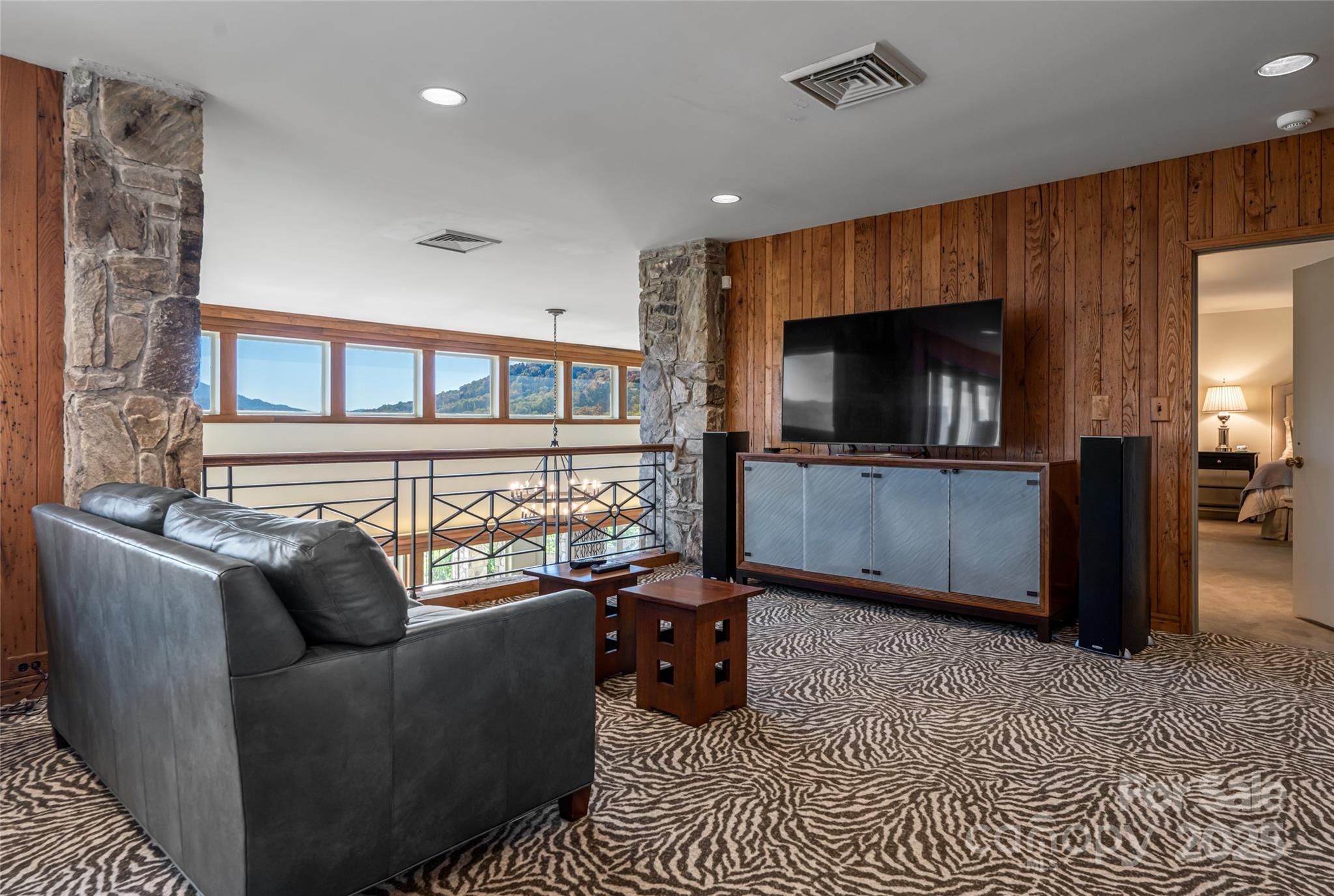 Laurel Ridge Country Club - Residential