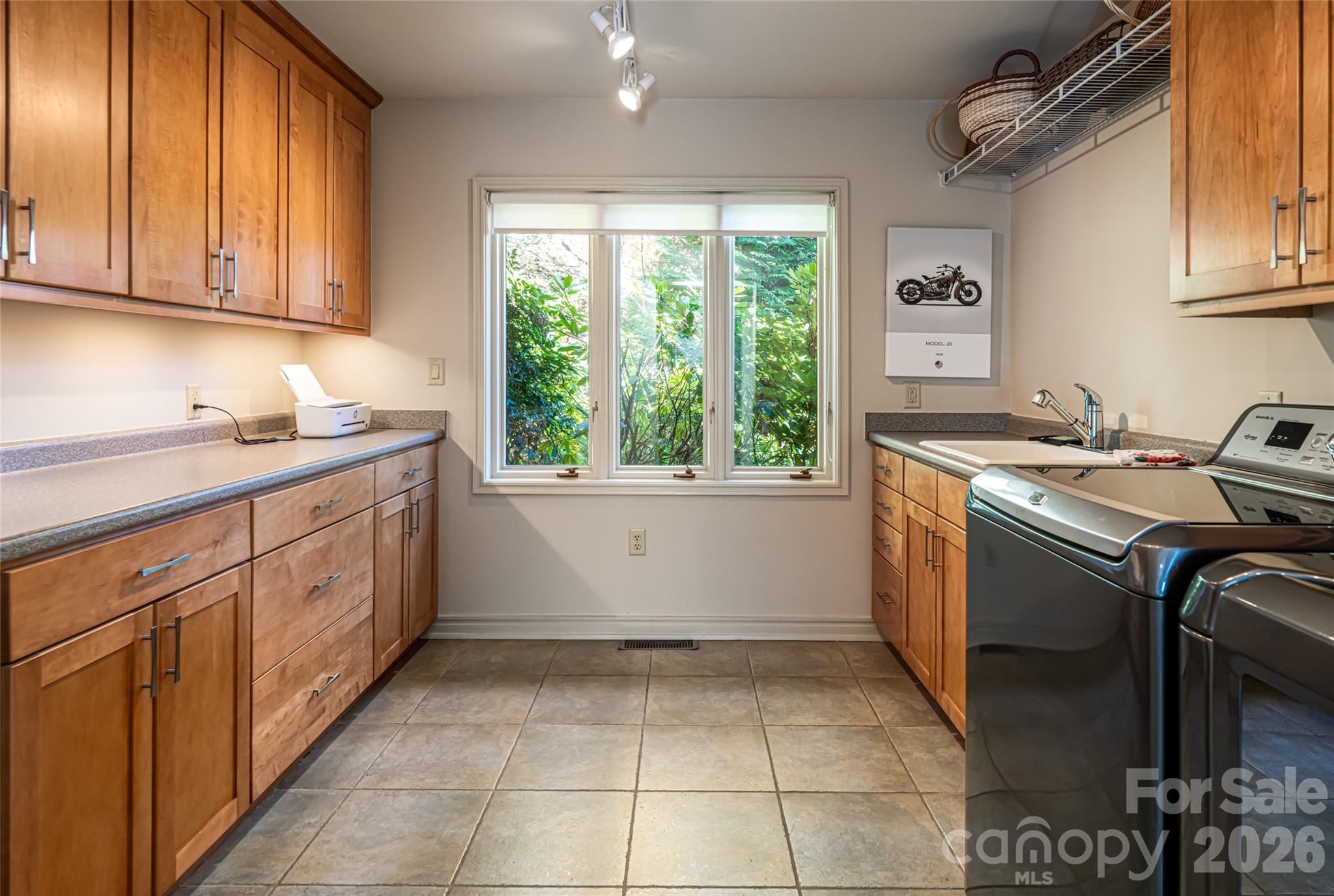 Laurel Ridge Country Club - Residential