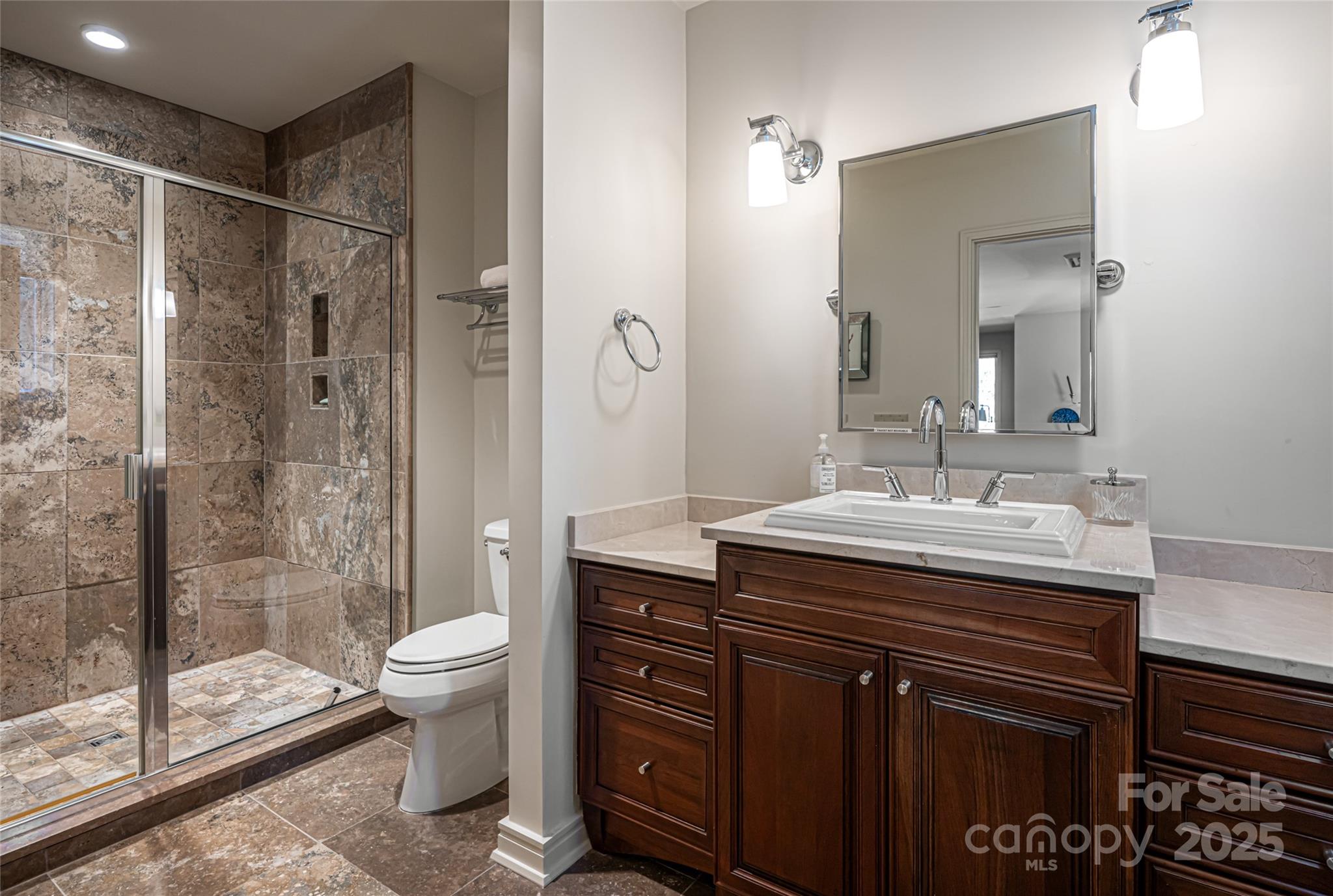 Laurel Ridge Country Club - Residential