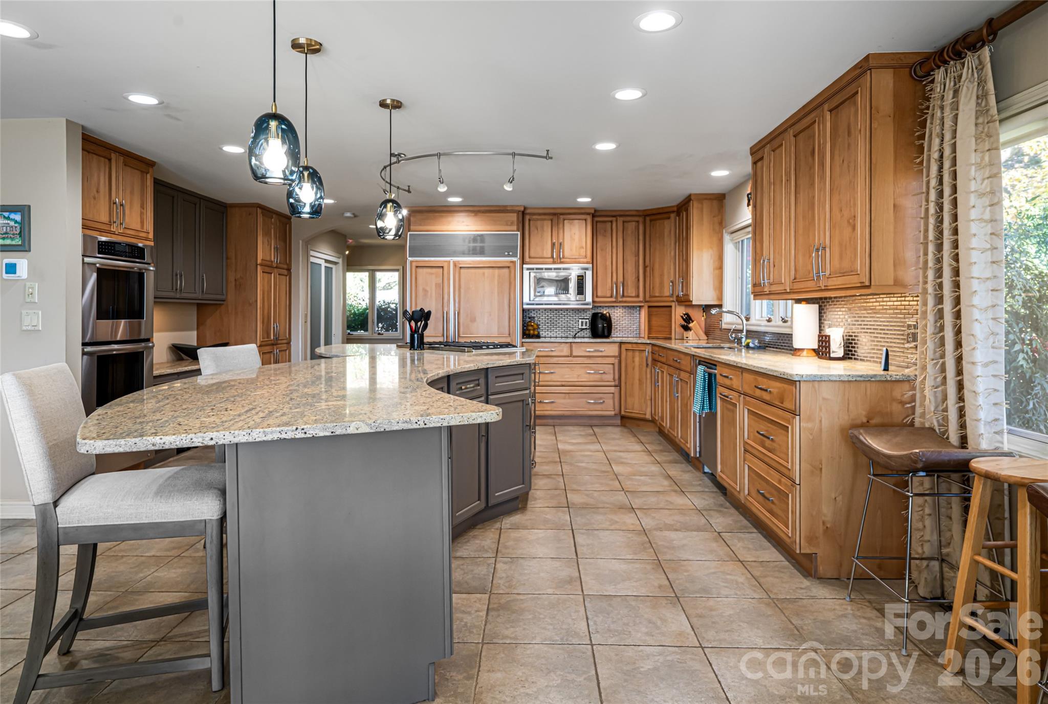 Laurel Ridge Country Club - Residential