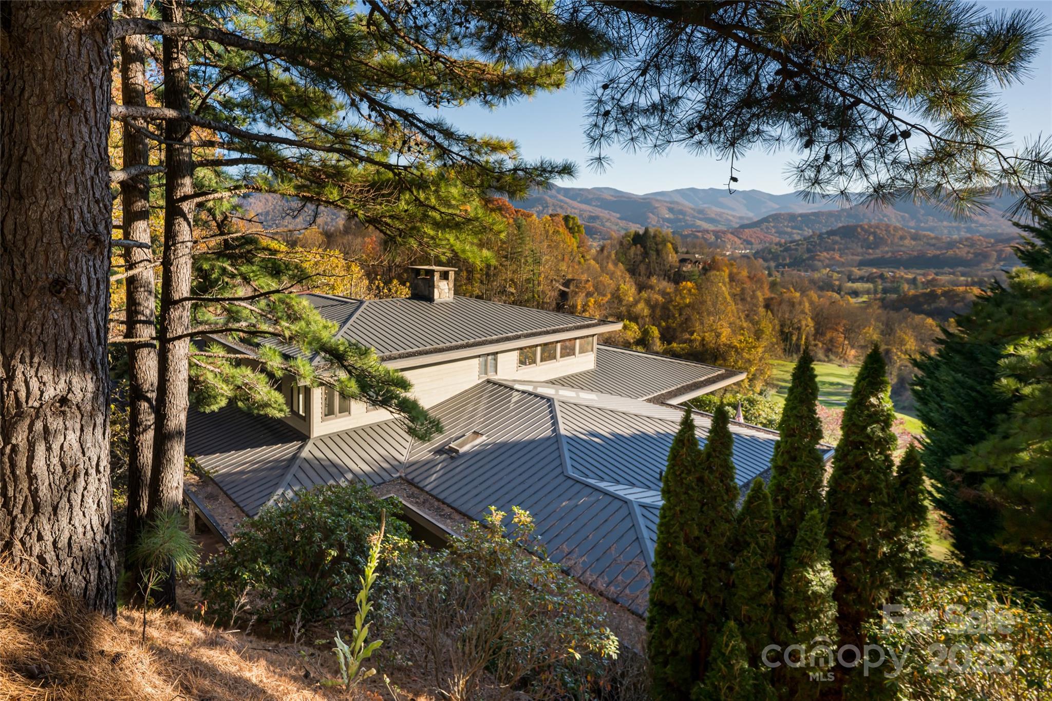 Laurel Ridge Country Club - Residential