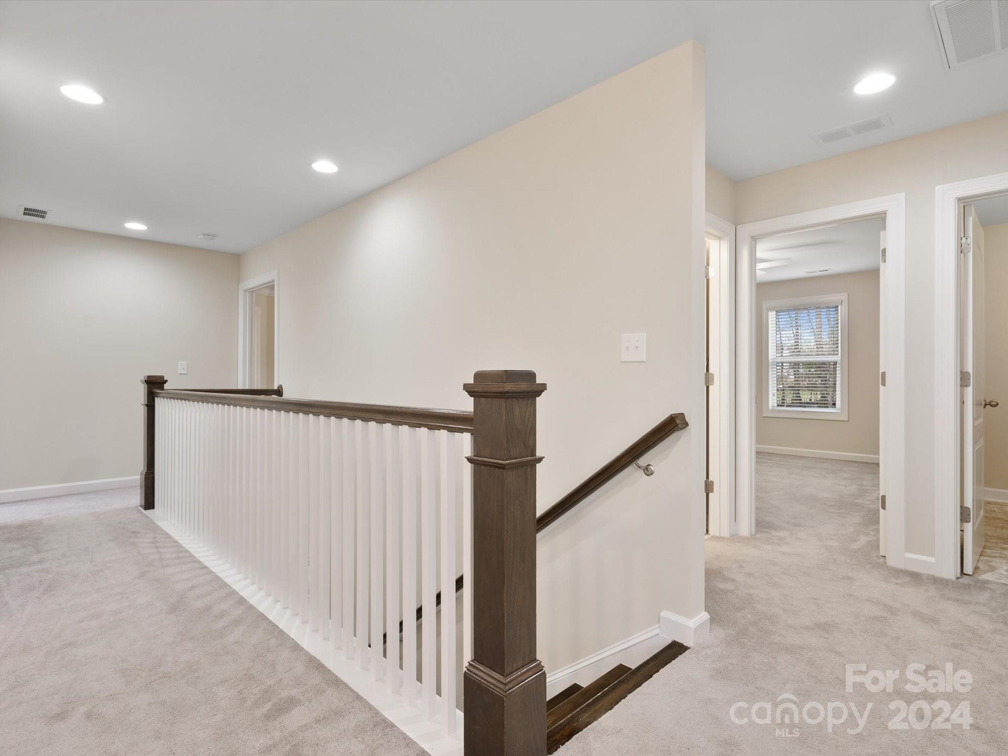 Lake Ridge - Residential