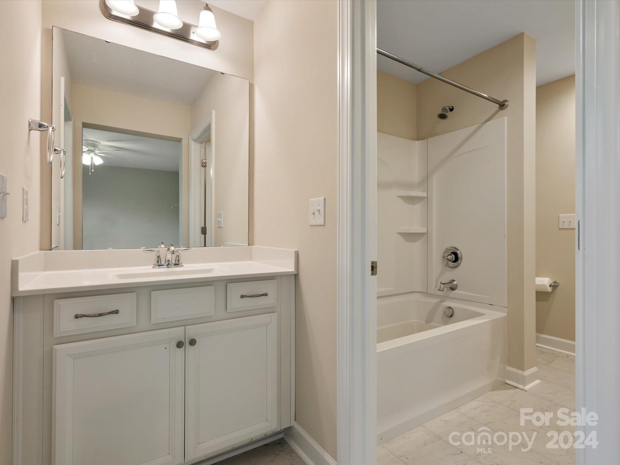 Lake Ridge - Residential