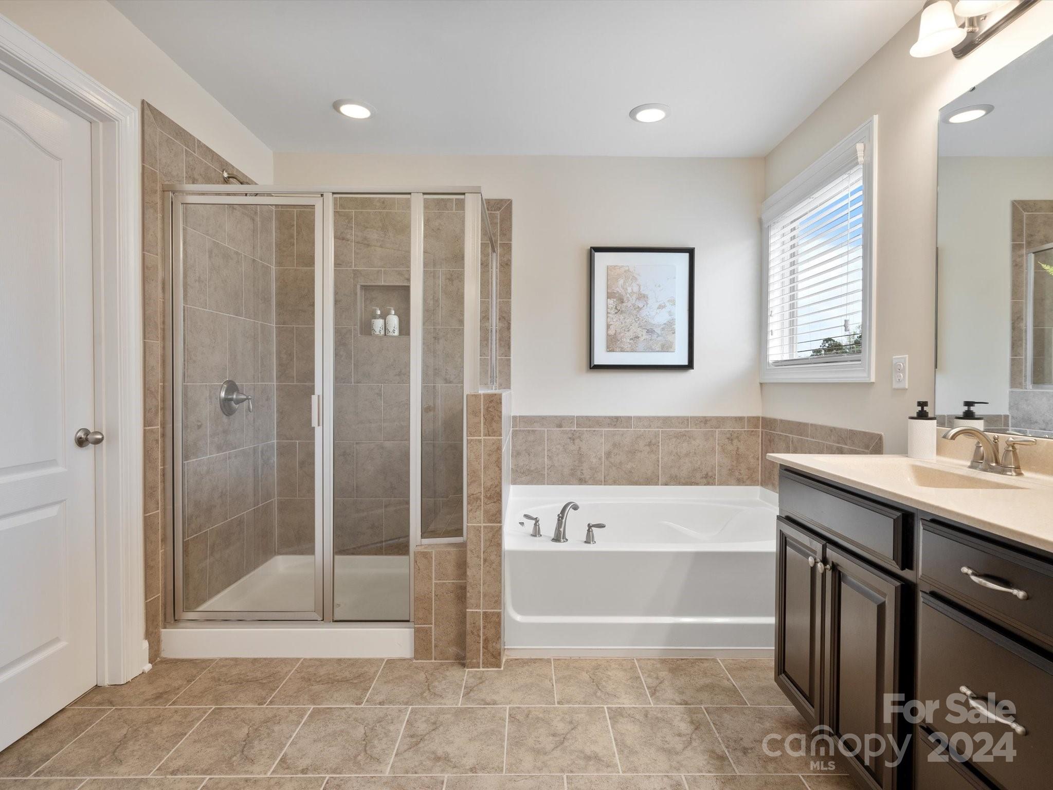 Lake Ridge - Residential